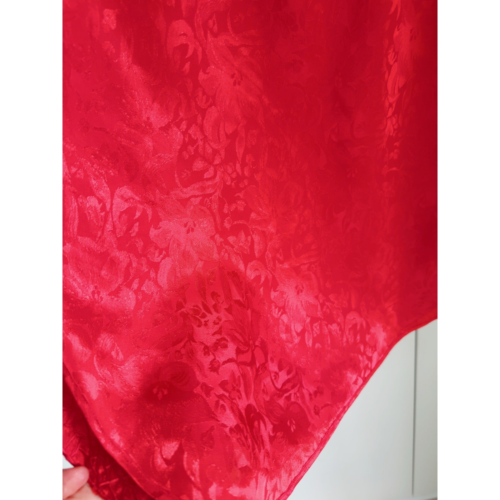 VTG 80s Sateen Slip Skirt Red Size Medium Sexy Lingerie Vampy Pin up