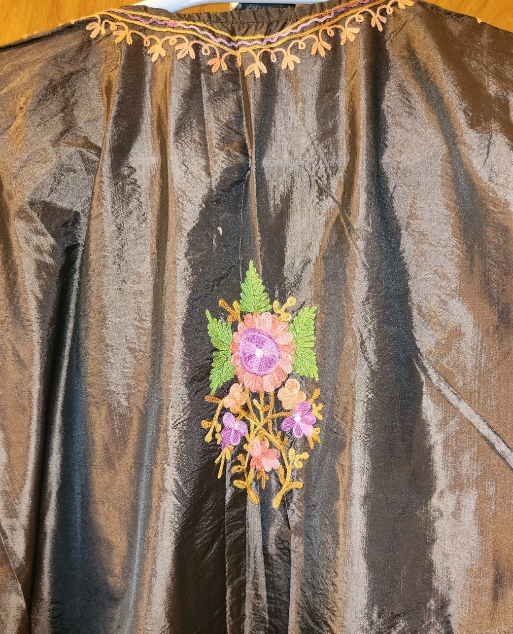 Vintage Brown Embroidered Floral Caftan Dess Loungewear Boho Hippie One Size