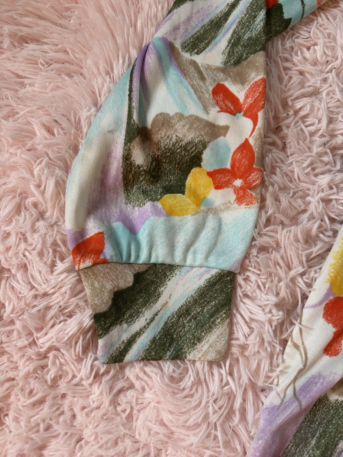 Vintage 70s Aladdin Groovy Top Beautiful Art Lily Pad Color Splash •M Retro Core