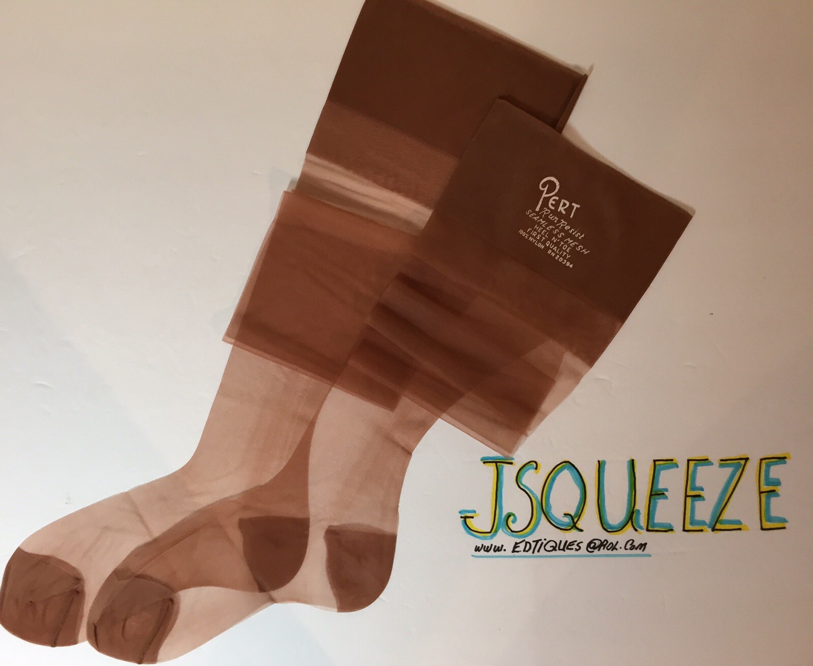 12 Pair’s Vintage 9” X 31 1/2” BEIGE PERT SEAMLESS NYLON STOCKINGS R.H.T. PIN~UP