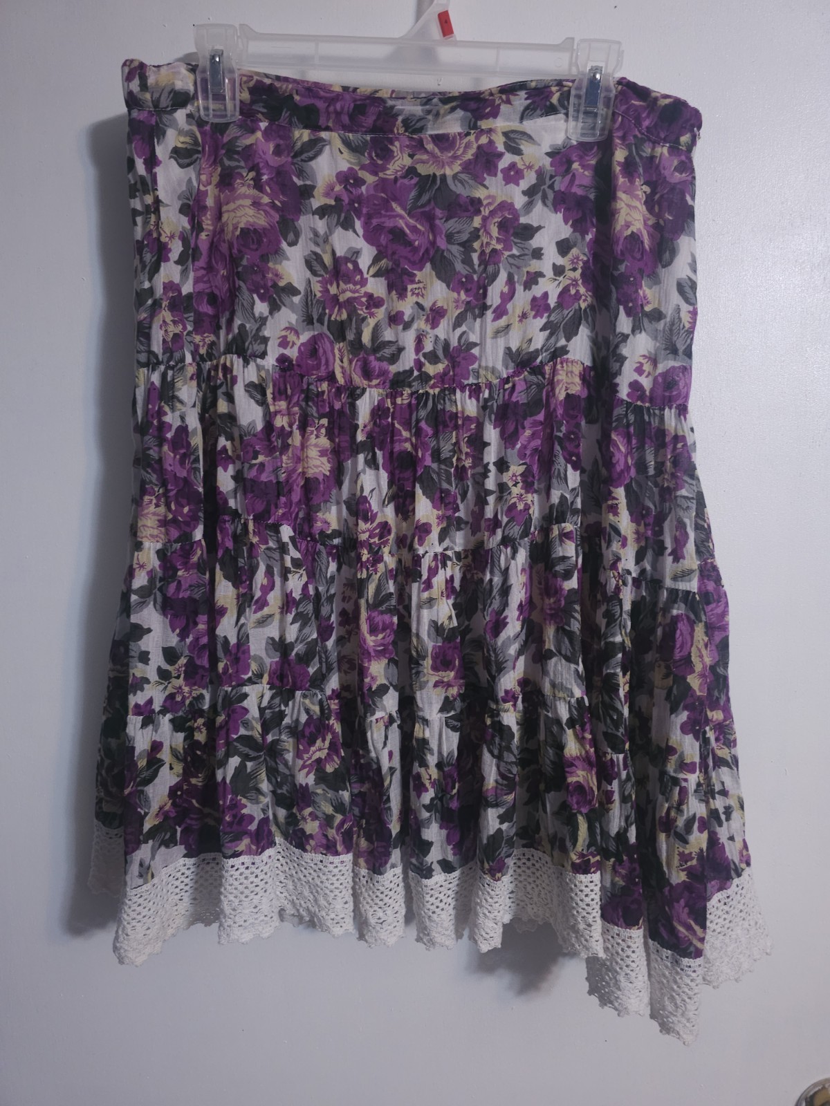 Vintage 90s Sara Studio Petite Floral Skirt PL Purple Roses Cotton Crochet Hem