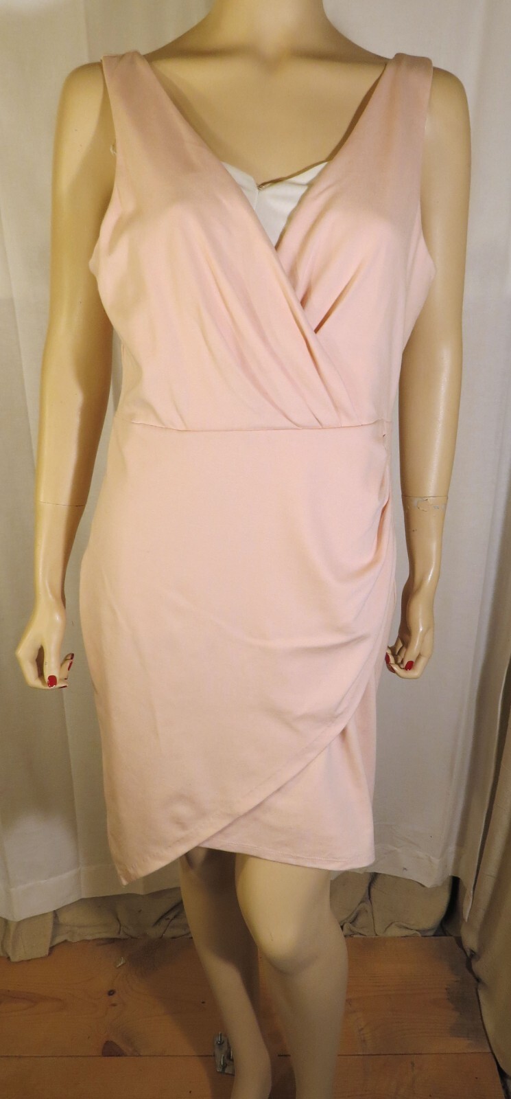 Vintage 90’s Cameo Pink Mini Dress by Venus Sz L