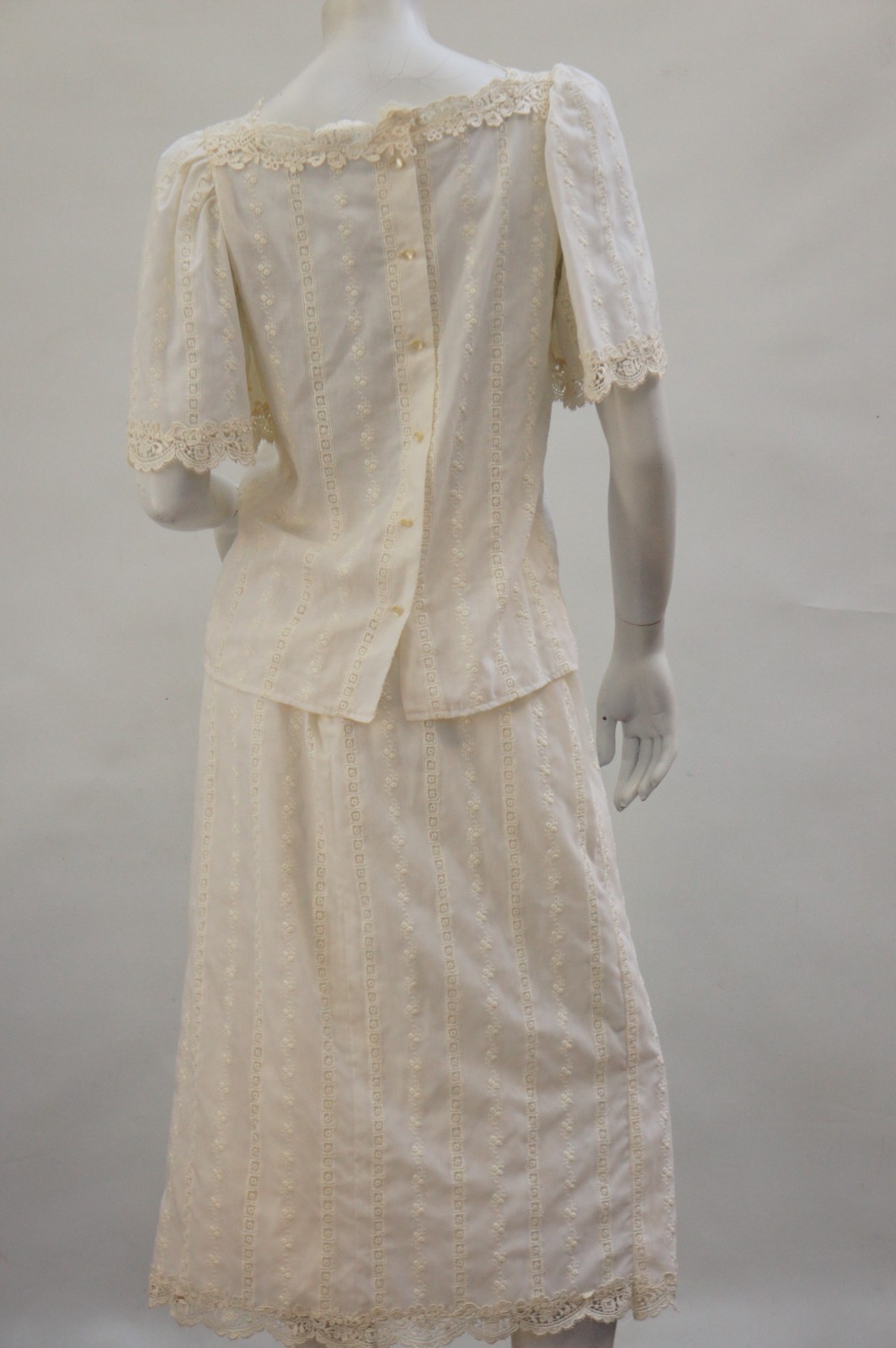 Vintage 70s Creme White Prairie Lace Blouse And Skirt Set Boho Cottagecore