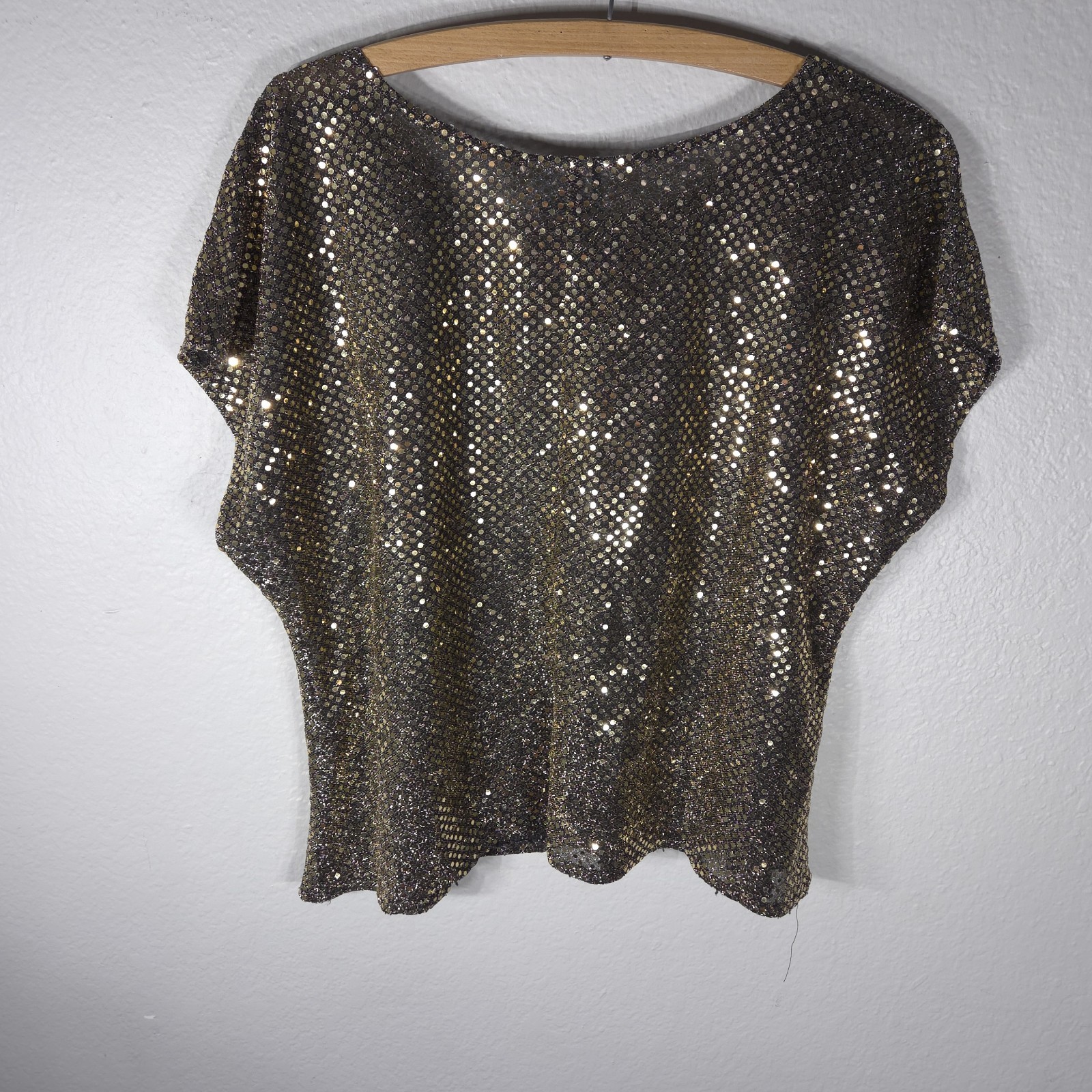 Vintage Joanna Sequin Sparkle Golden Top USA Size L Dolman Sleeves