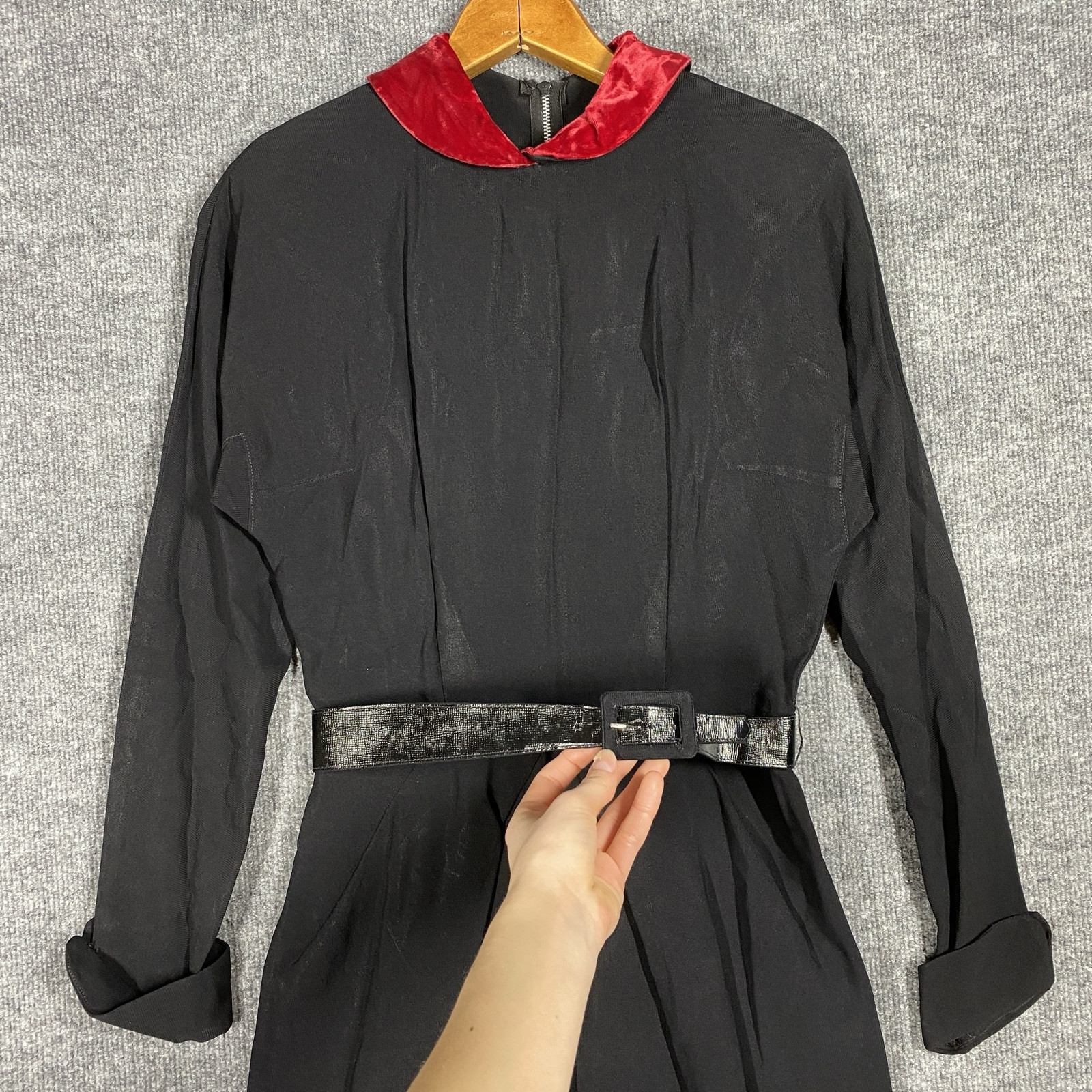 VINTAGE 40s 50s Georgia Wells Black Rayon Red Velvet Dress Belt Long Sleeve