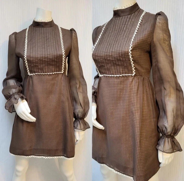 Vintage 1960s YOUNG INNOCENT Brown Gingham Mini Dress Crochet Trim – S/M – EUC
