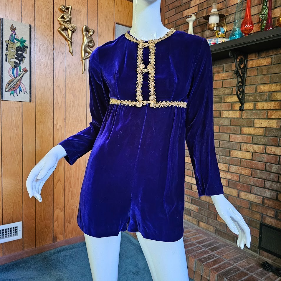 Vtg 60s Mod Hot Pants Go Go Youthquake Velvet Shorts Romper Dress Playsuit XS/S