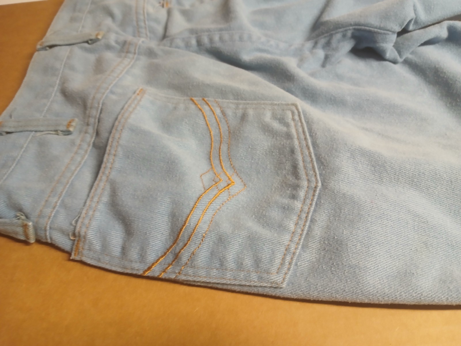 Mens Maverick Vintage 80s Powder Jeans men’s Size 35×30