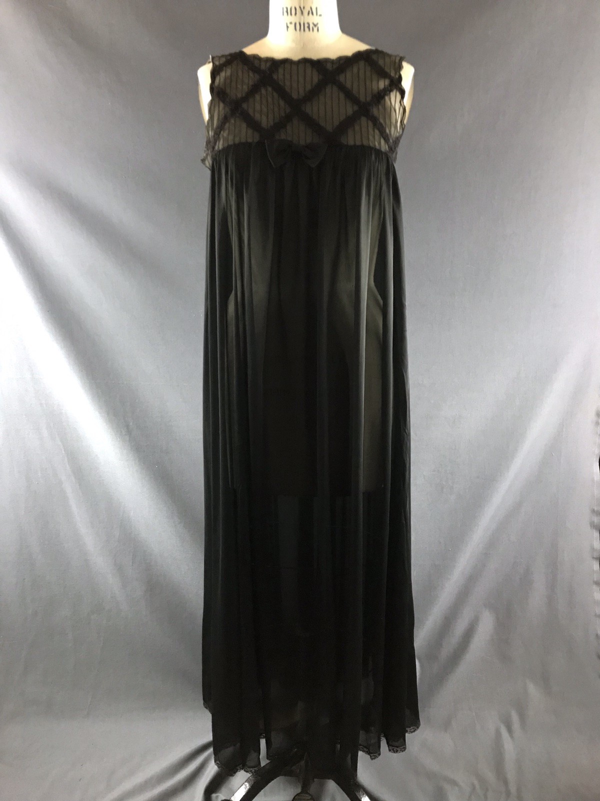 Vintage EYEFUL BY FLAUMS Ultra Sheer Nylon Sweeping Nightgown Union Lingerie S