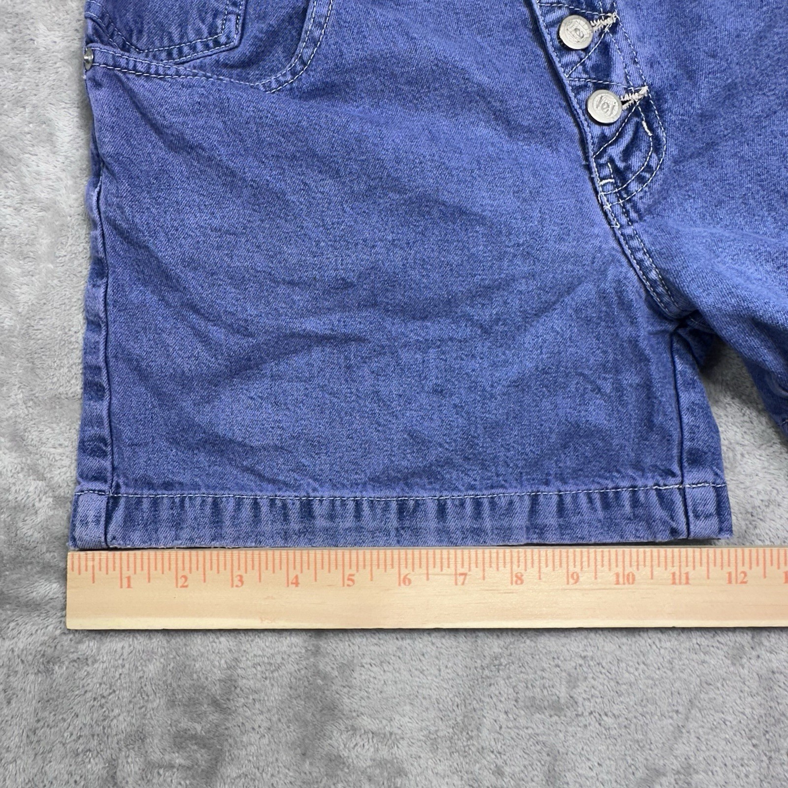Vintage LEI Y2K 90’s High Rise Button Fly denim jean shorts 100% Cotton Size 7