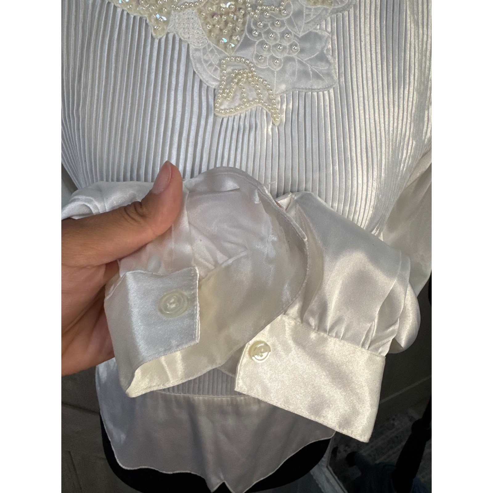 Vintage Ivory Satin Pleated Blouse Pearl Lace Collar Back Button Peplum Top