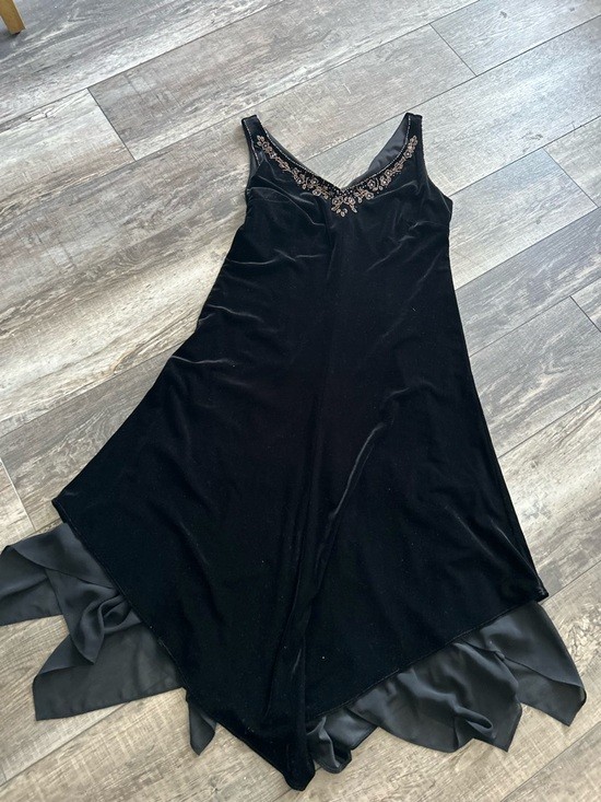 Velvet Evening Wedding Or Dinner Dress Vintage Size 14 or Large 42 Bust BP2