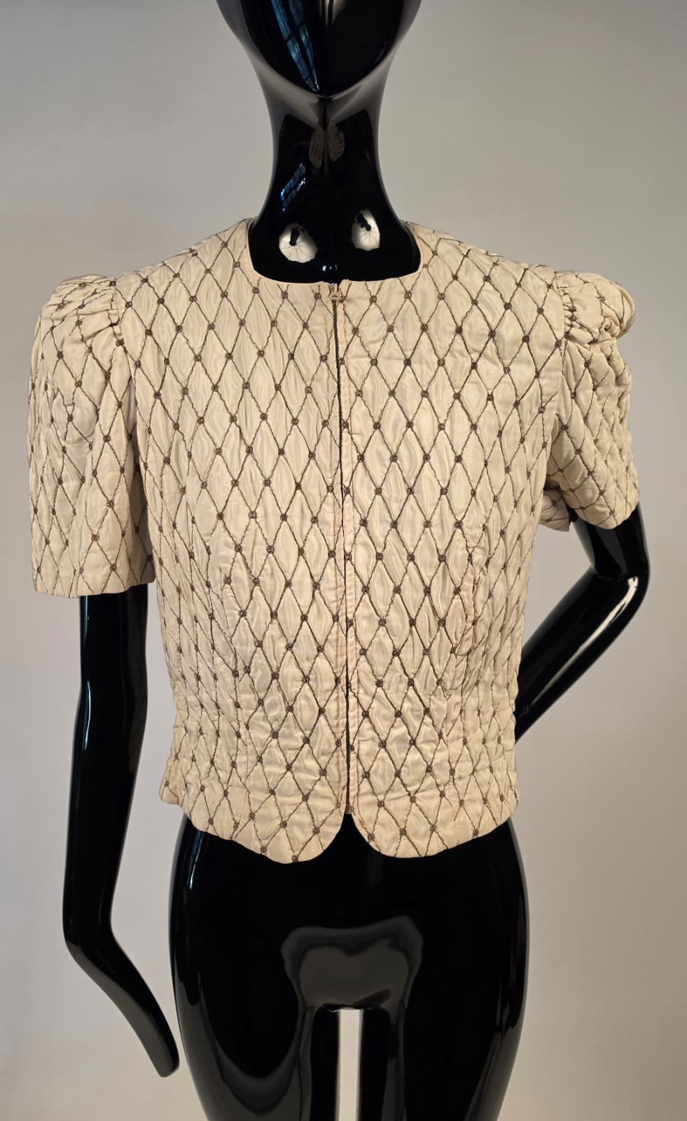 LUXURY VINTAGE 1940’S GOLD LAME QUILTED JACKET W ZIP FRONT