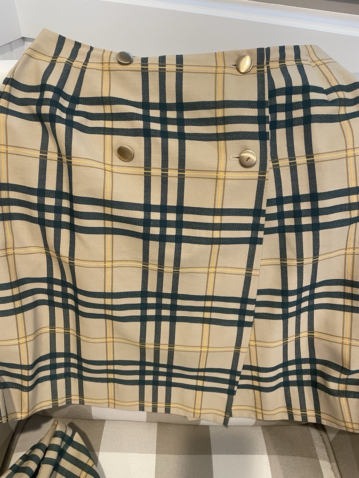 Vintage Queen Casuals Tan And Green Plaid Skirt And Vest Small-Medium