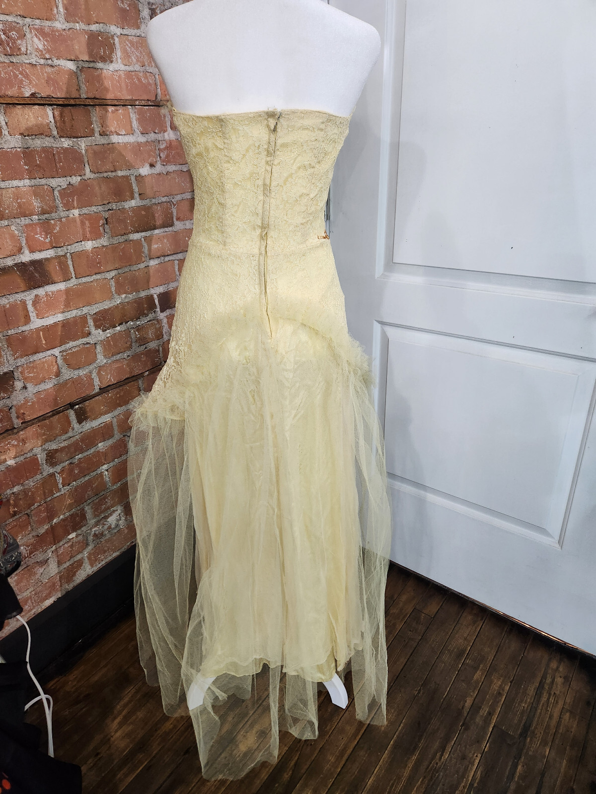 Vintage 1950’s Yellow Lace Tulle Party Prom Wedding Dress Gown Size 4 Small