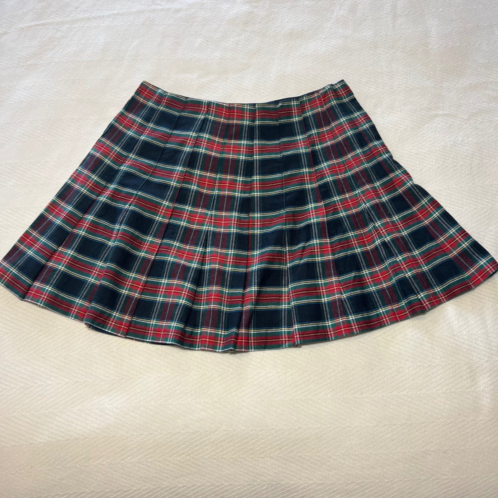 Vintage 1991 Necessary Objects Red Green Plaid Pleated Cotton Mini Skirt Size 7