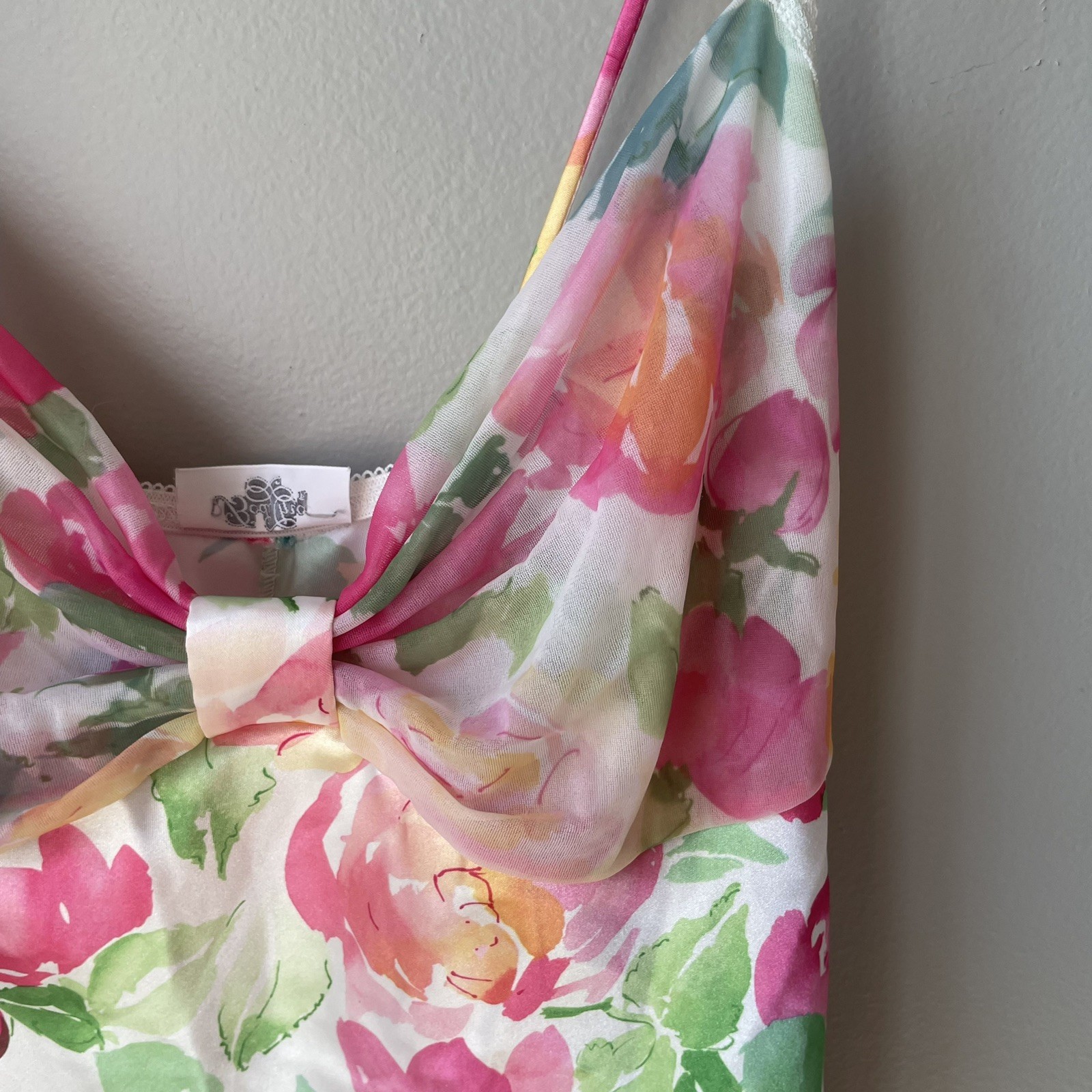 Vintage Body Chic Lingerie Womens Size Medium Floral Bow Made In USA