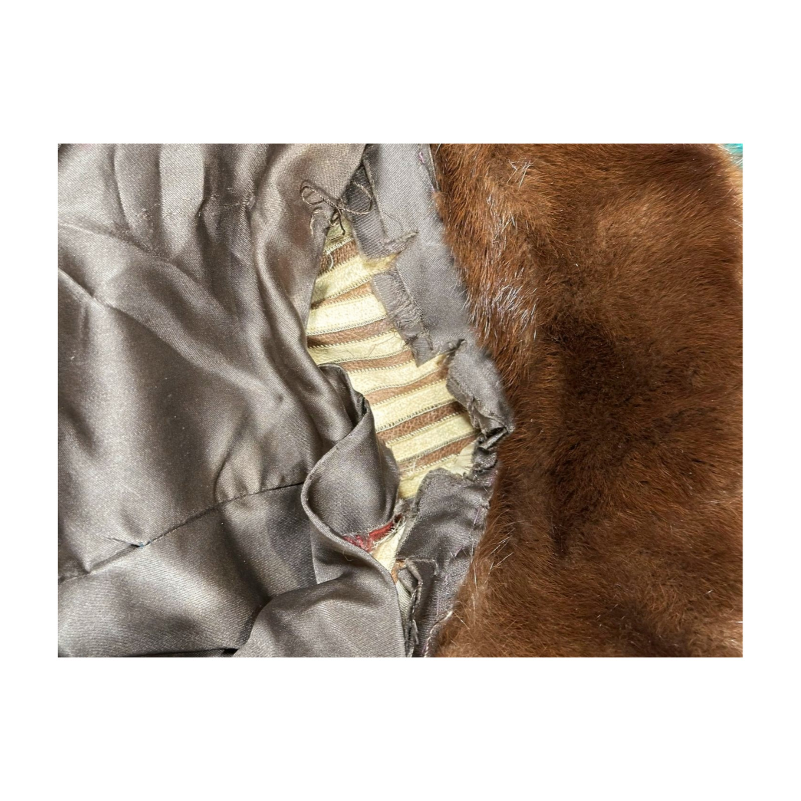 Vintage Luxe Brown Fur Coat – Short Length – Small/XS