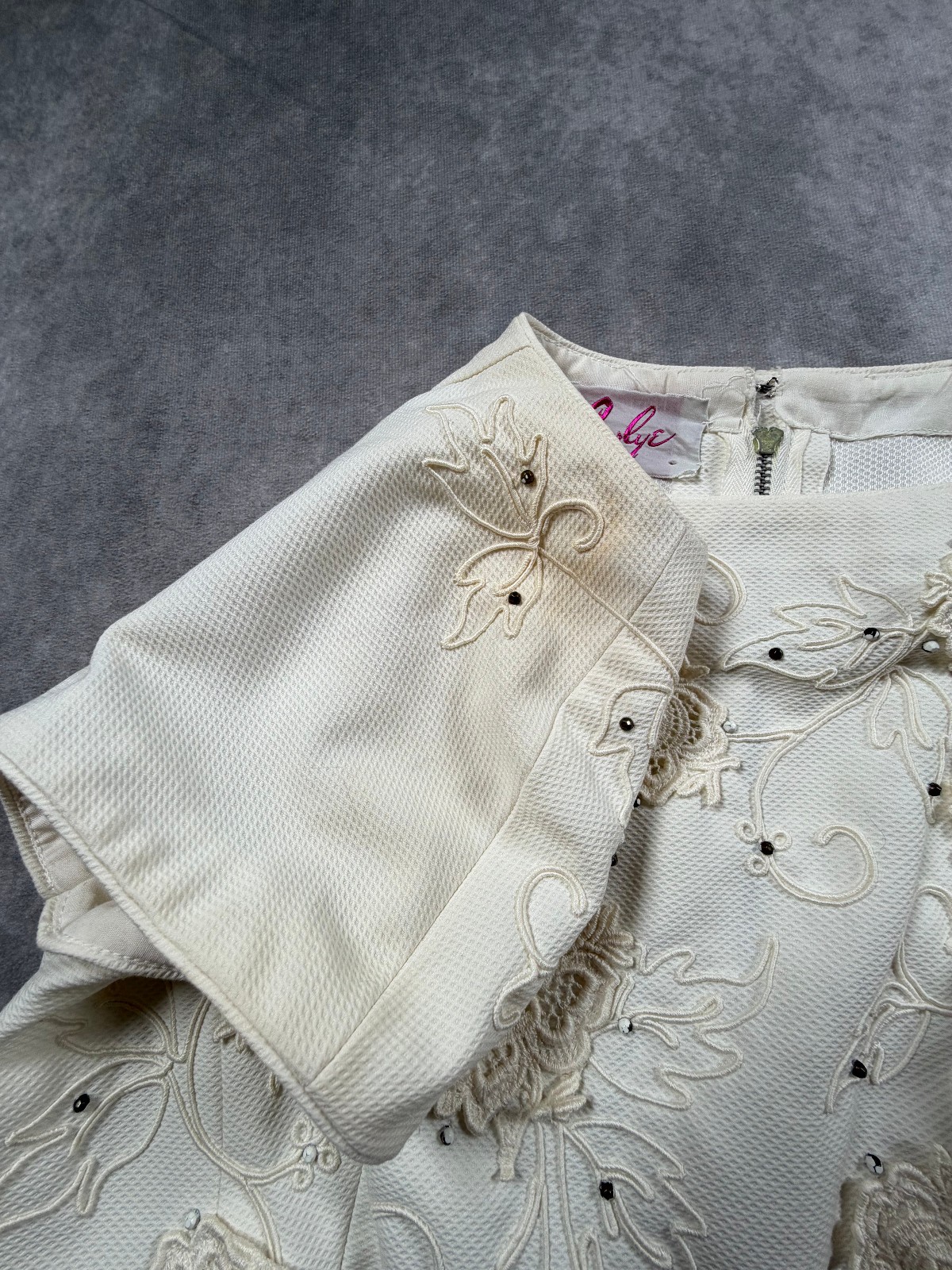 Carlye Vintage Womens Dress Ivory Floral Applique Cap Sleeve XS/S 50s 60s