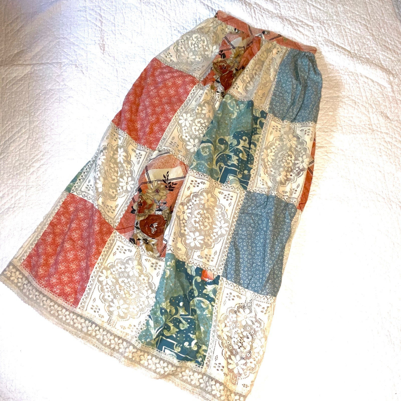 Vintage Womens Skirt size S 6 ? vintage 70s cotton patchwork long peach blue