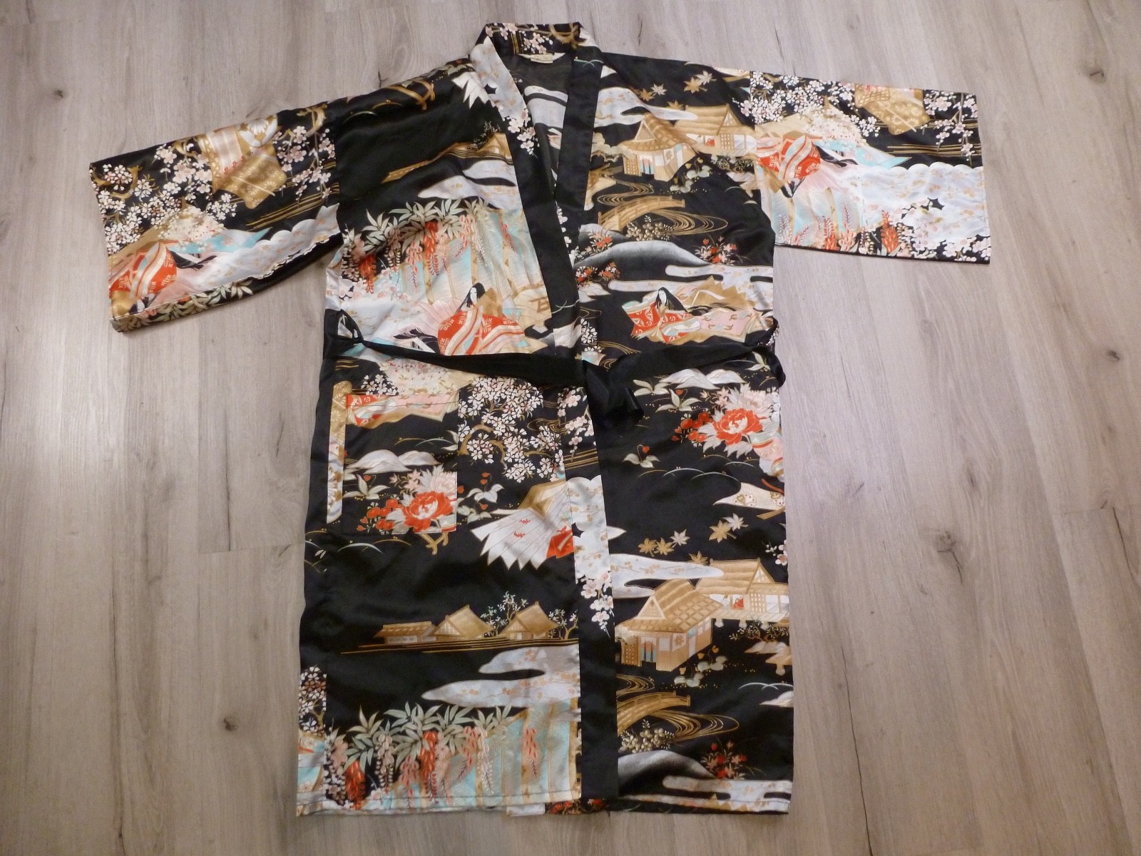 Vtg Ichi Ban Japan Kimono Robe Black Floral Geisha Multicolor Japanese Comfort