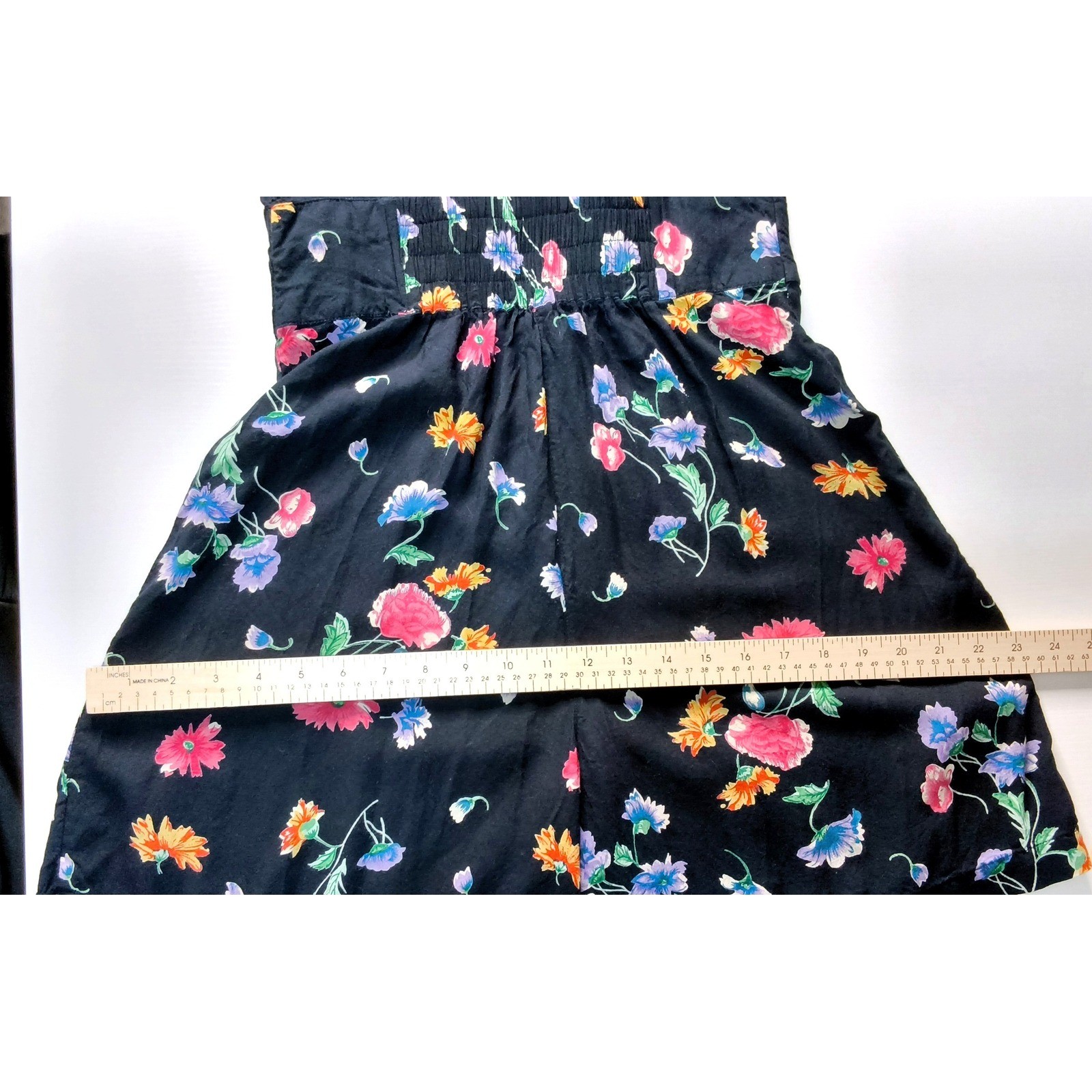 Access Vintage Floral Romper Shorts Women Small Black Short Sleeve Button Front