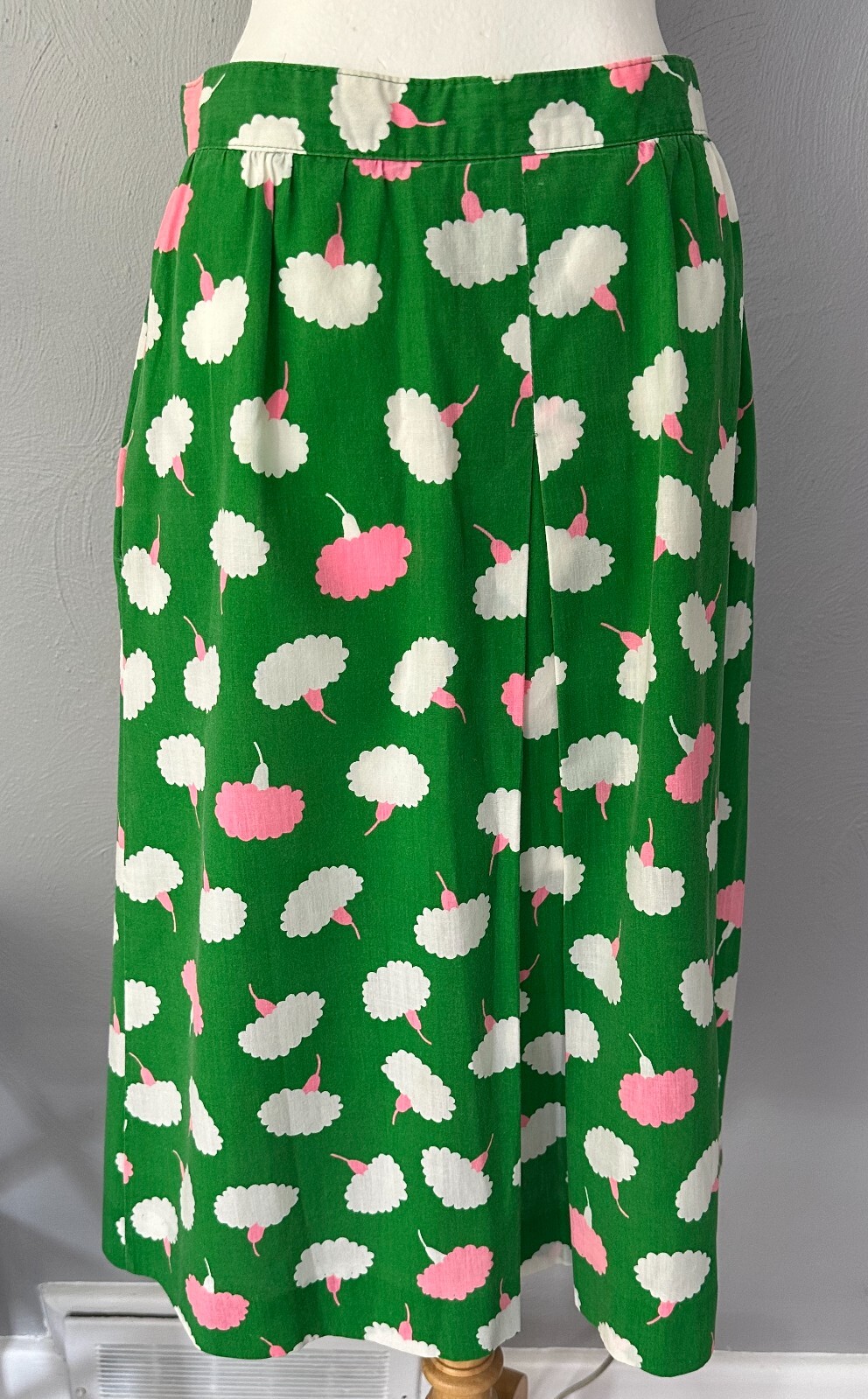 Vintage Preppy Sanibel Sport Green w/ Pink White Flowers Midi Skirt Size 12
