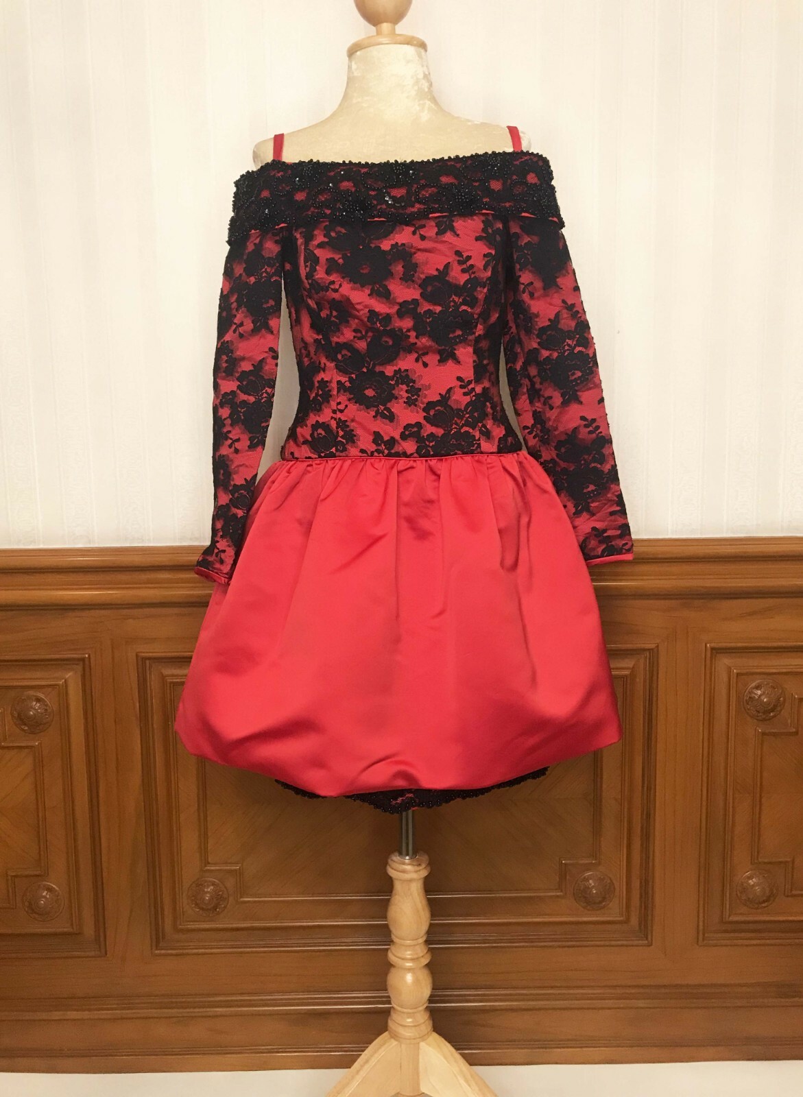 Vintage YT By Travilla Saks Fifth Avenue Lace Prom Party Dress Gown Sz 6 USA