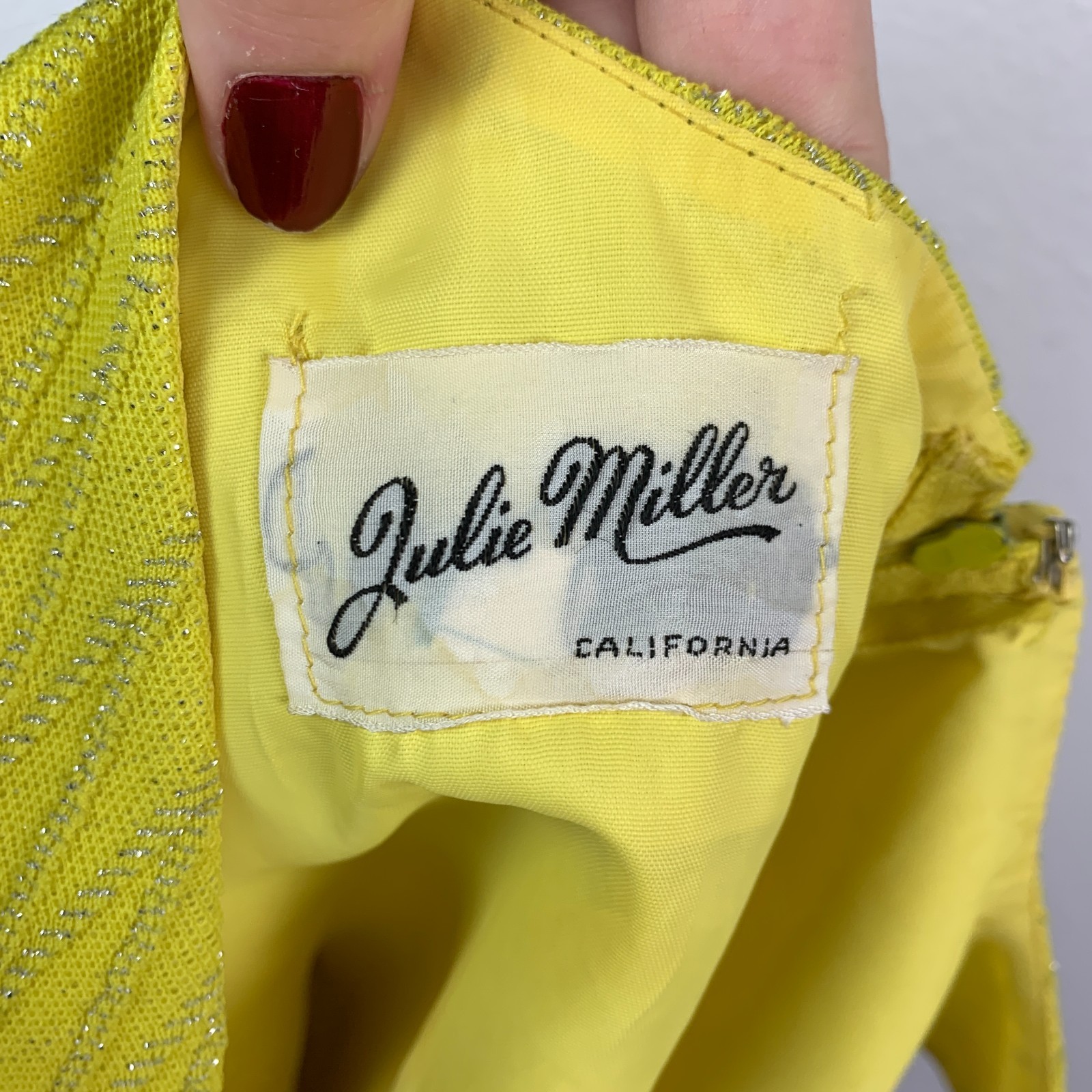 Vintage Julie Miller California Chartreuse Metallic Sleeveless Shell Chest 37″