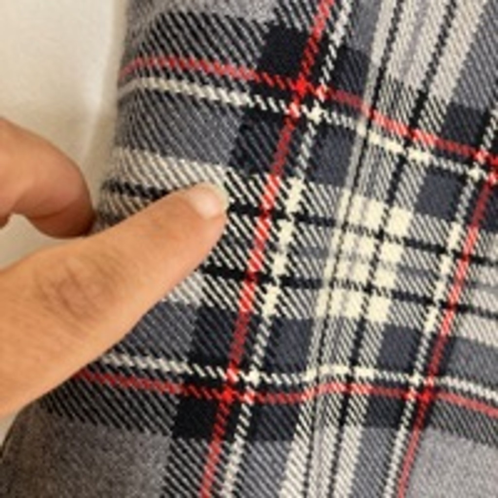 Vintage Vest Womens XS Gray Black Red Tartan Plaid Wool Scottish Waistcoat