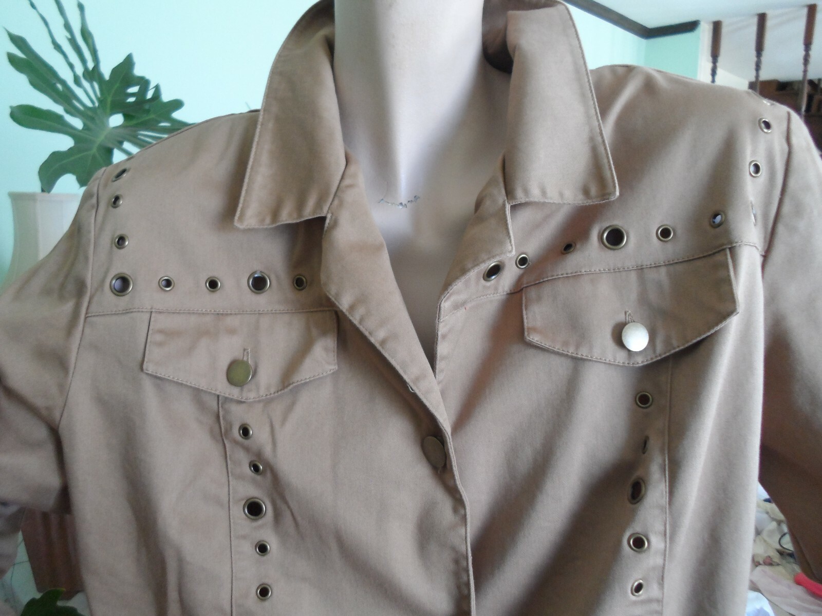 Nancy Bolen City Girl Pant Suit 2 pc jacket slack 12 14 tan Vtg brass emnbellish