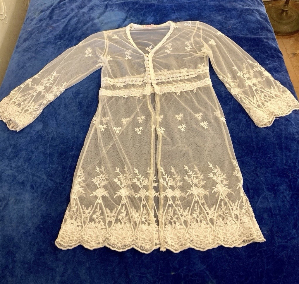 Vintage 60’s Fashion Starts Here Negligee