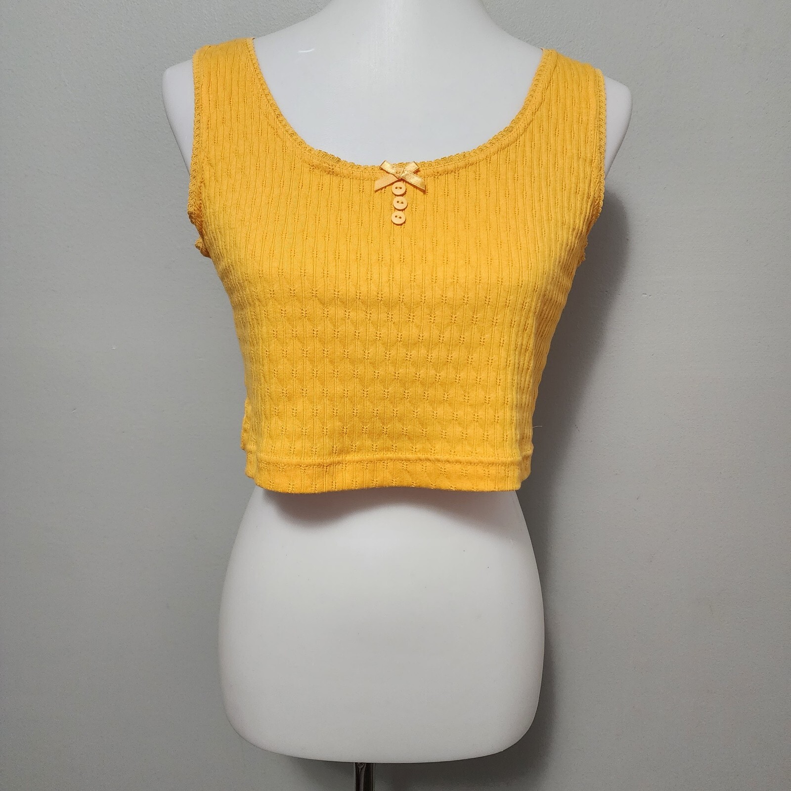 Vintage Romantic Expressions 90s Marigold Pointelle Cropped Tank Top Size Large
