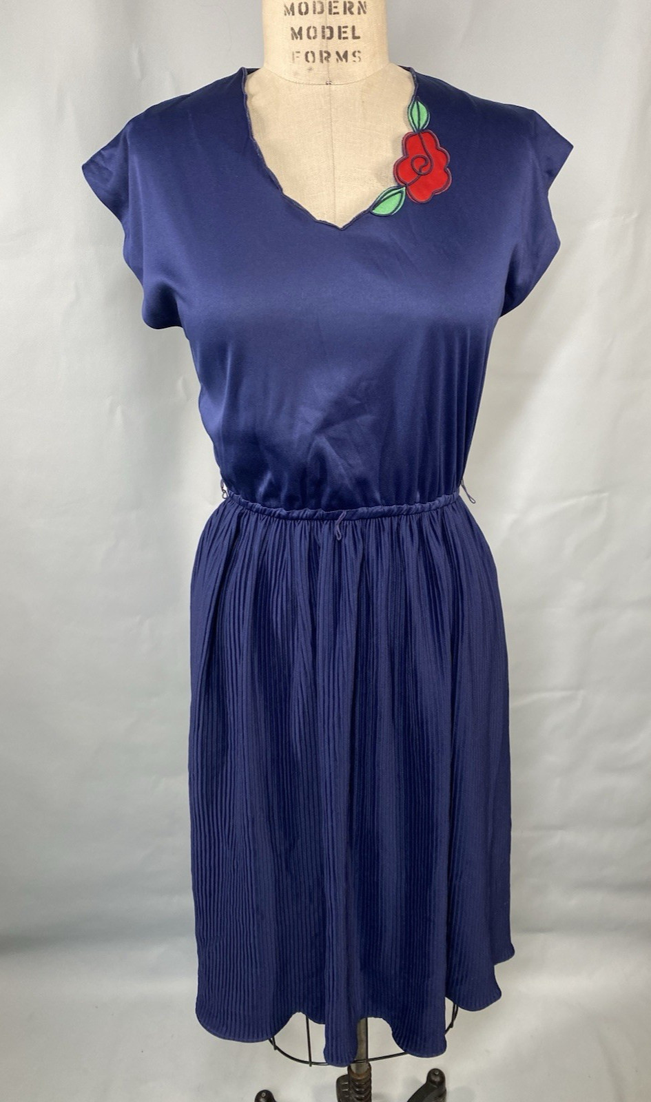 Vintage Dress SIZE MEDIUM 11 blue JERELL OF TEXAS rose 70s 80s stretch waist