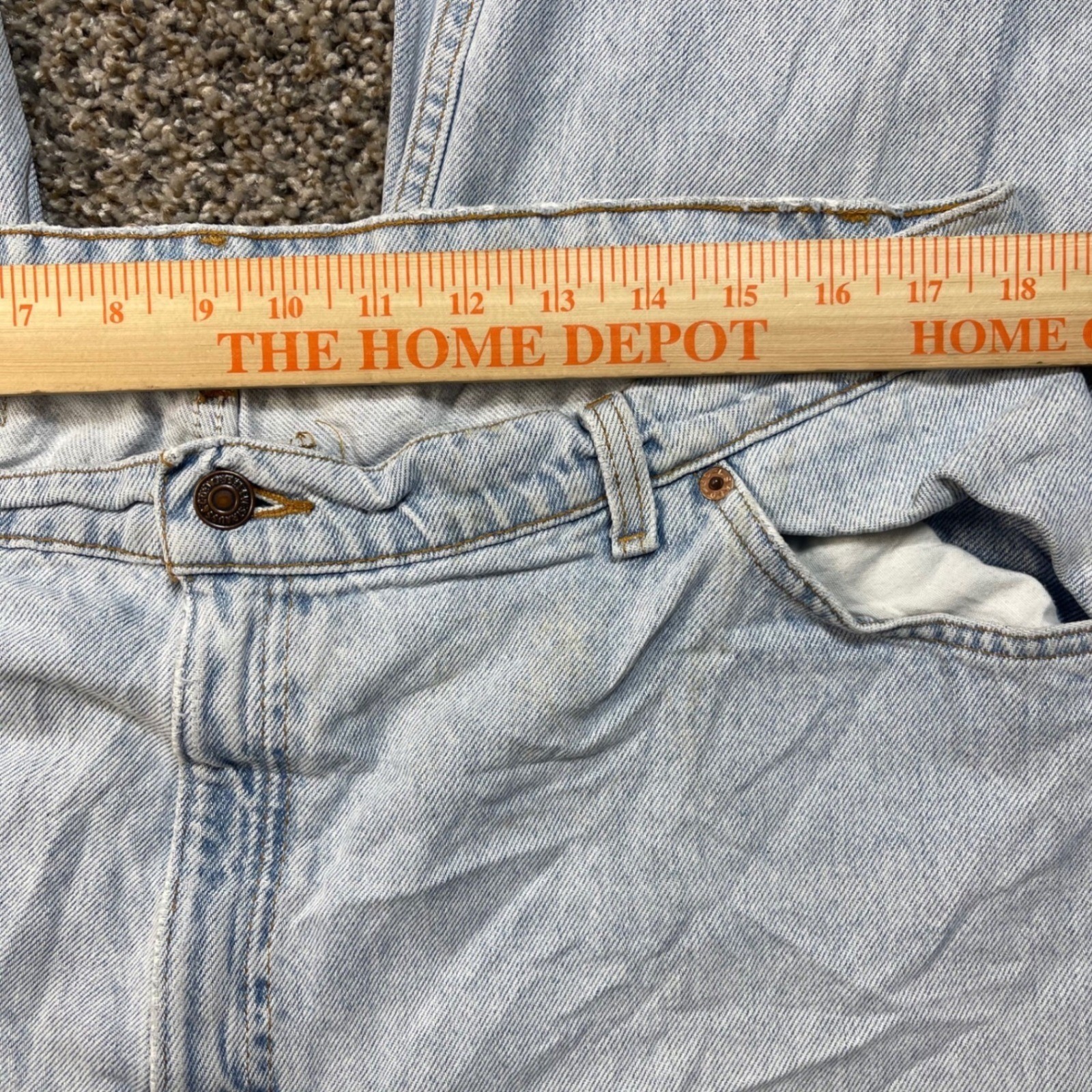 Vintage Levis 9922 Orange Tab Womens 36×30 USA Made Light Wash Tapered Mom Jeans