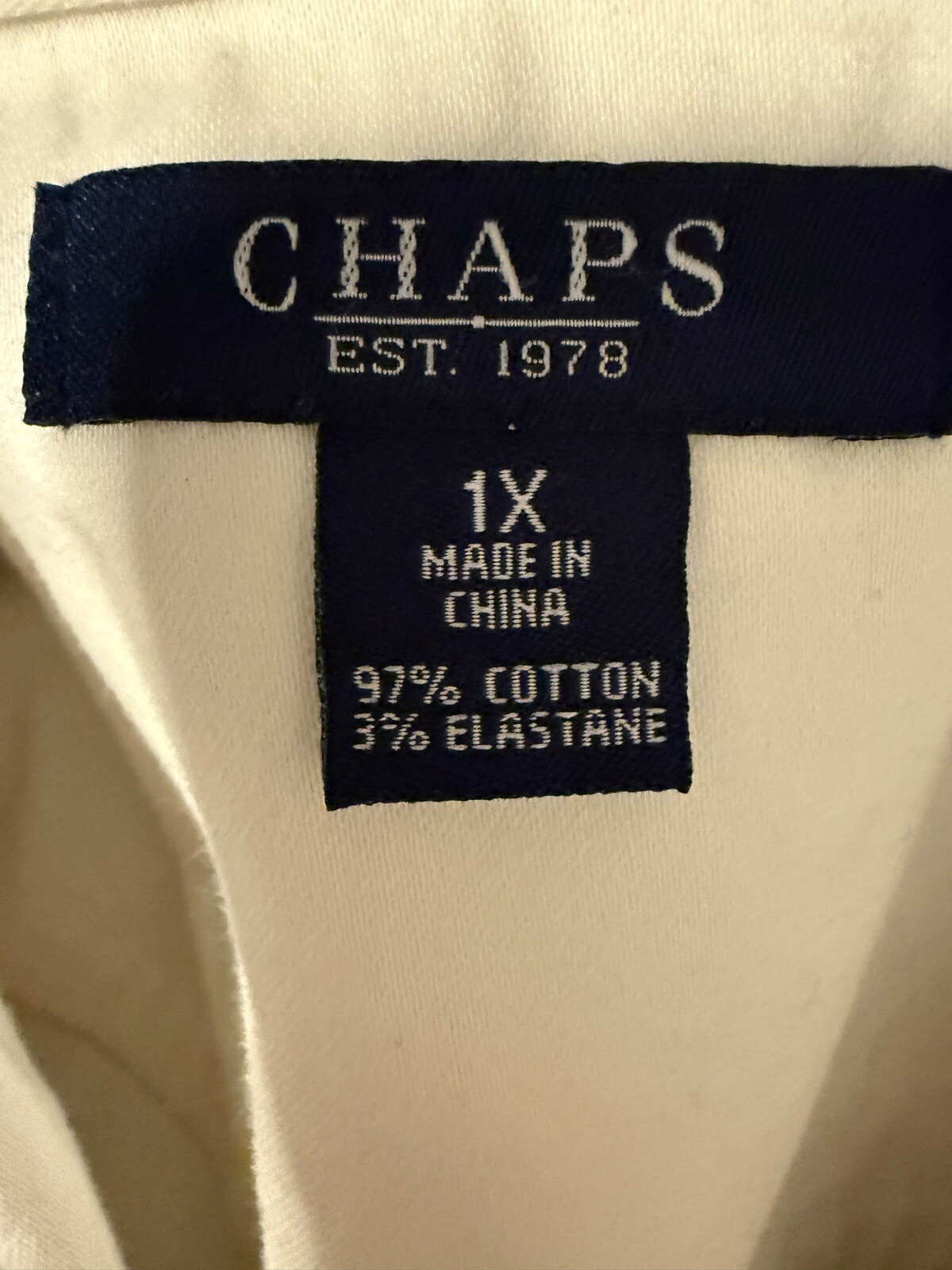 Chaps Women’s White Jean Jacket Pocket Gold Buttons Size 1X