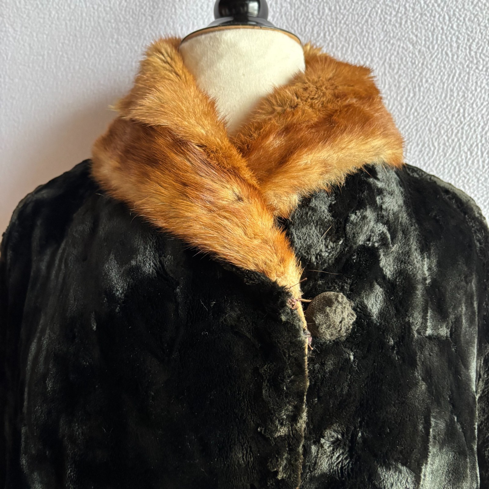 Vintage Antique 1920s Flapper Black Plush Plush Coat Brown Fur Collar
