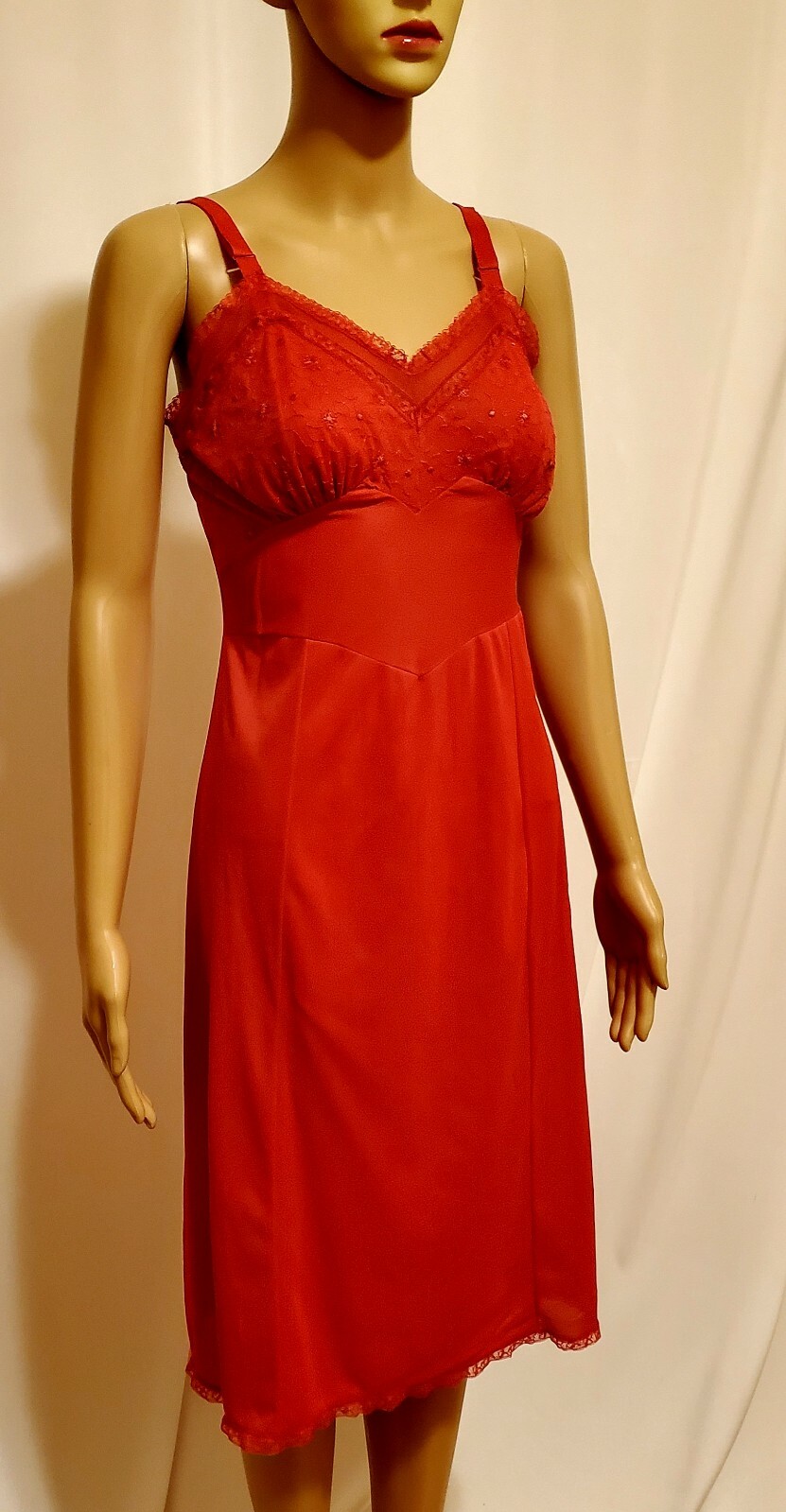 Stoneswear Vintage Red Slip Size 34 Tall M