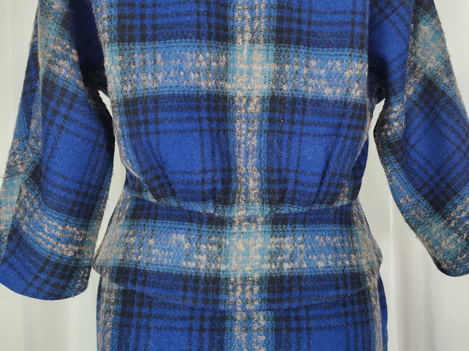 Vintage 40s 50s Earle Picard blue wool tartan plaid jacket skirt suit set S