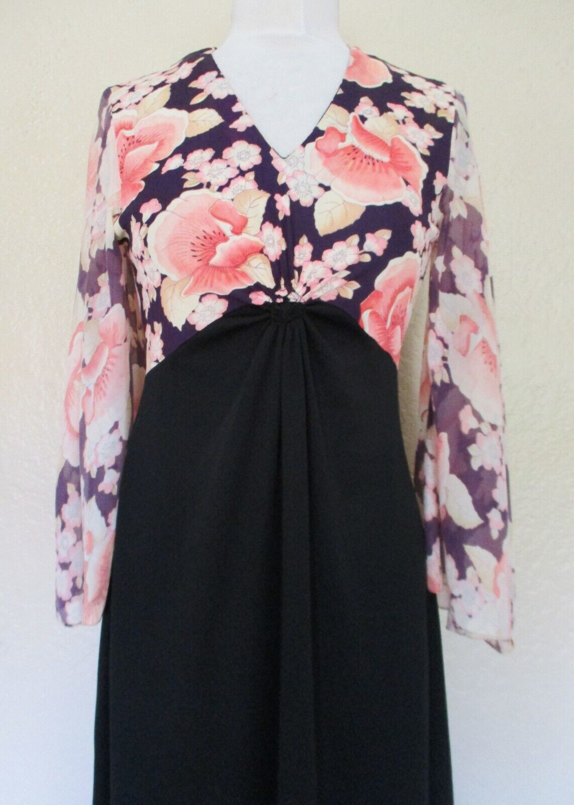 Vtg 70s Celara Knits Maxi Dress S Women Black w/ Floral Print Top Bell Sleeve