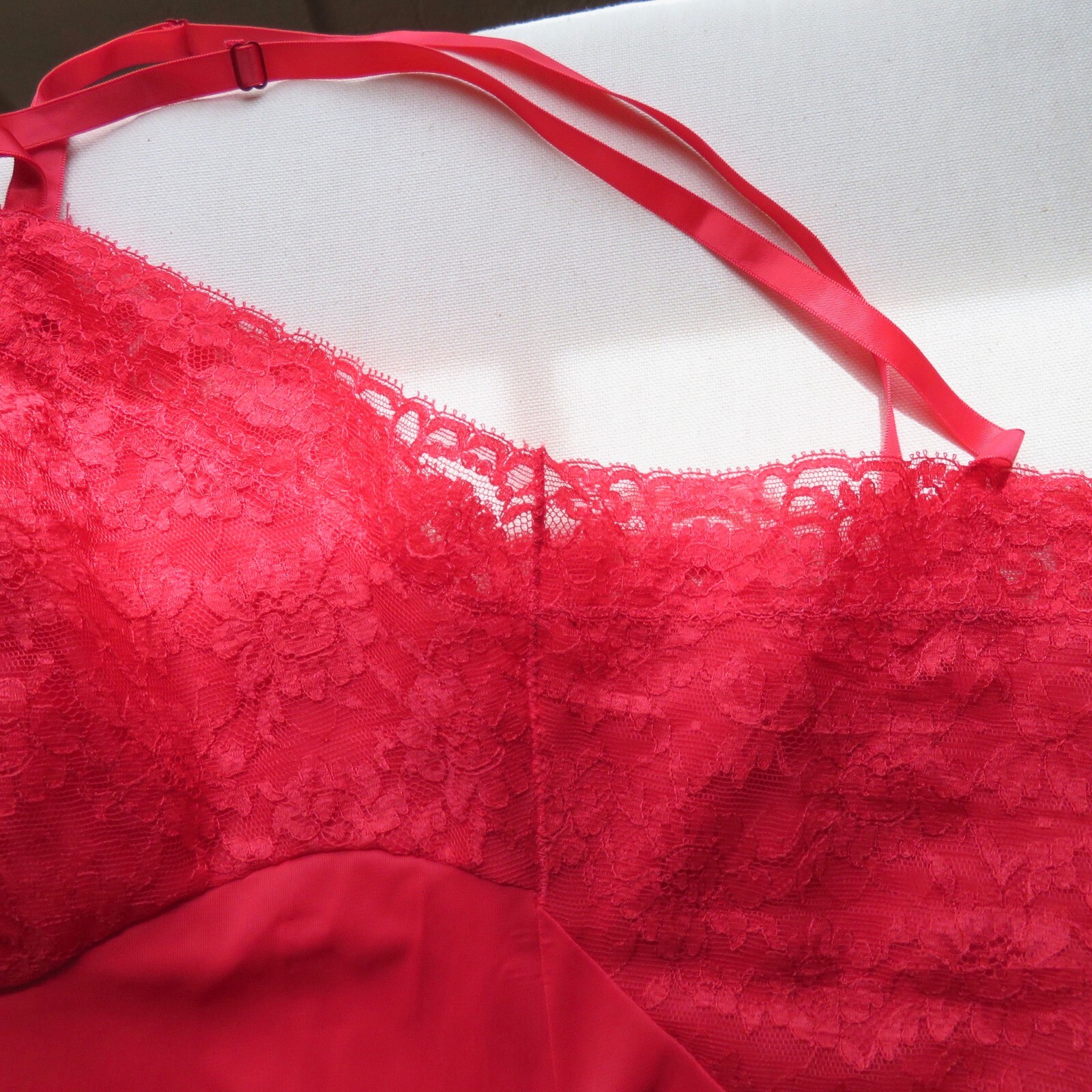 Vintage Vanity Fair Night Gown Nylon Tricot Lace Red 34 T