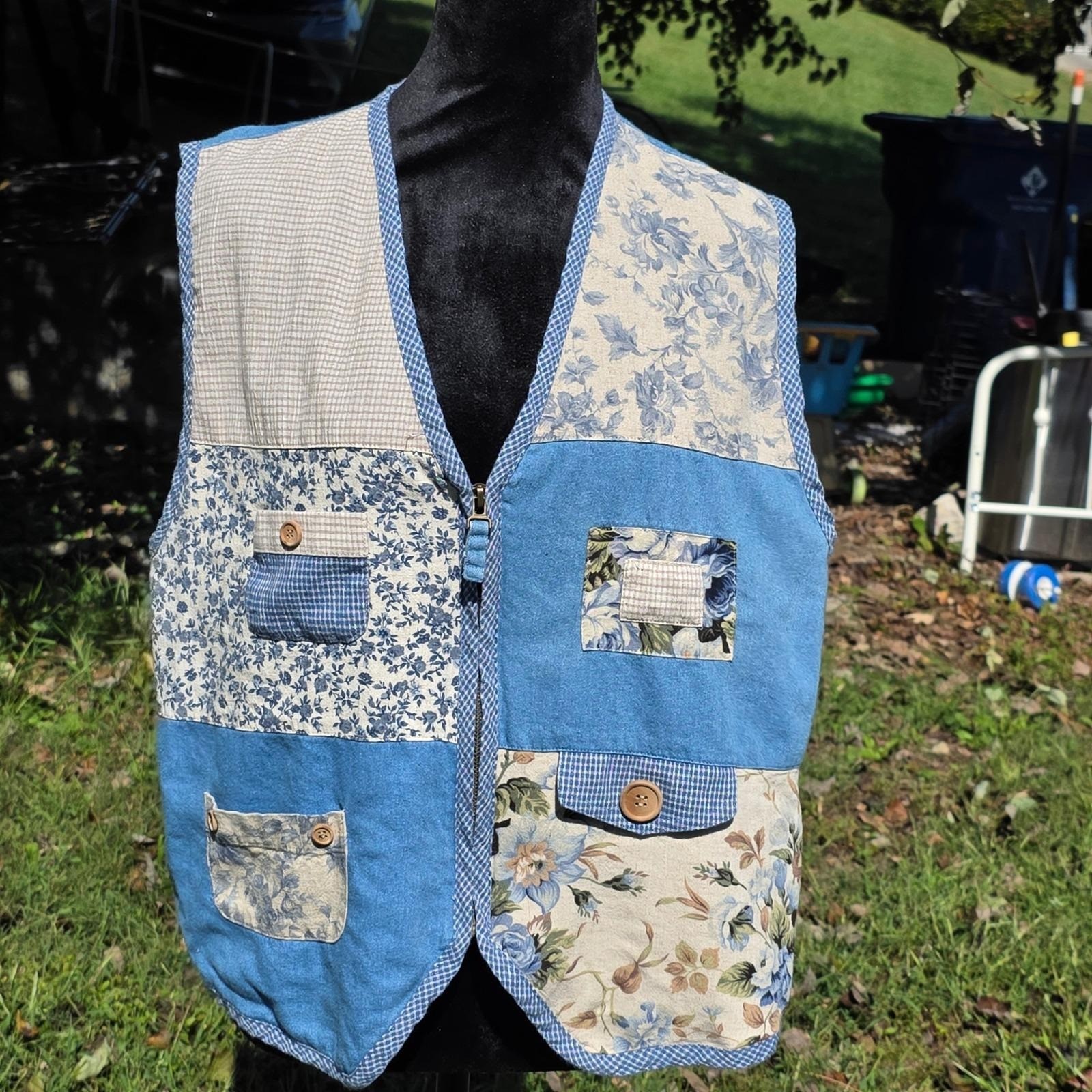 Koret City Blues Womens Floral Patchwork Vest Cottagecore Blue Large Pockets VTG