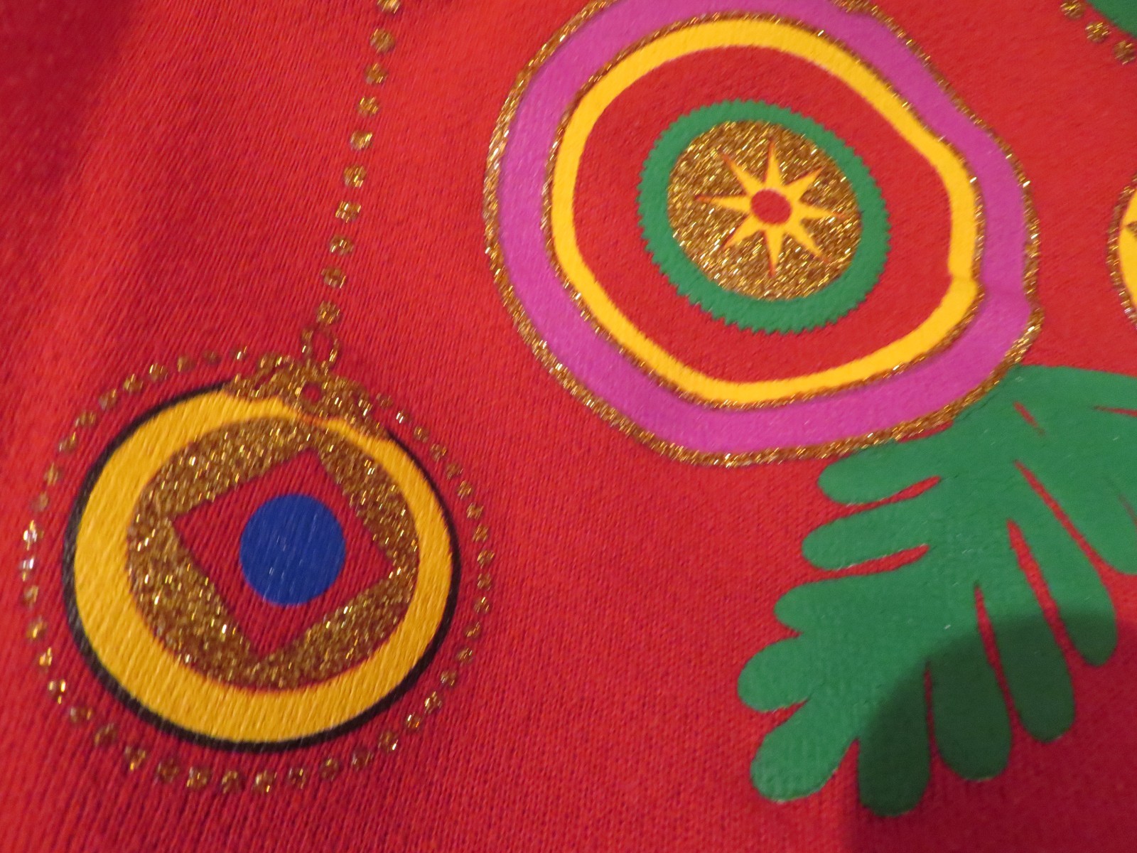 VTG MBC Christmas Ornament Holiday Glitter Colorful Sweatshirt Red USA Made Sz L