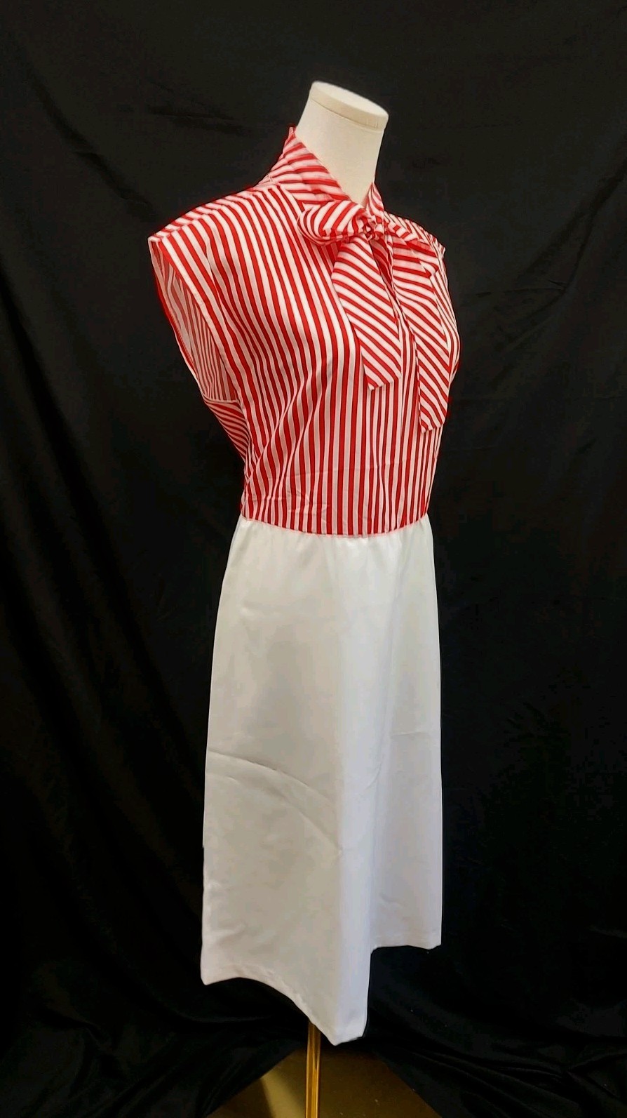 70’s Vintage Day Dress Casual Red & White Stripe Bow Neck White Skirt Summer 12