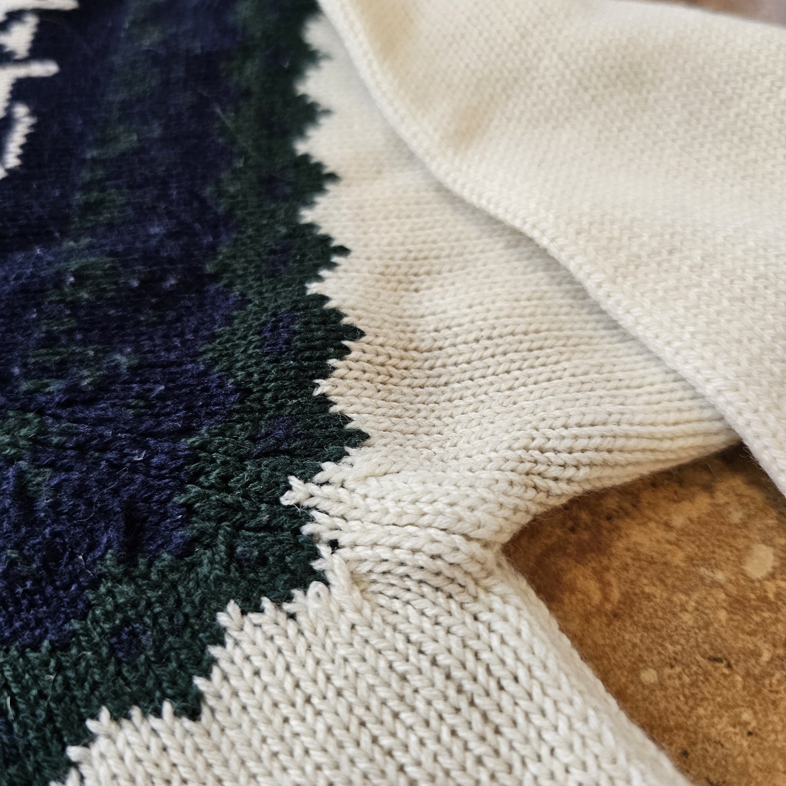 Vintage 60s Knit Sweater Fair Isle Medium Sigallo Cream Blue Green Ski Winter