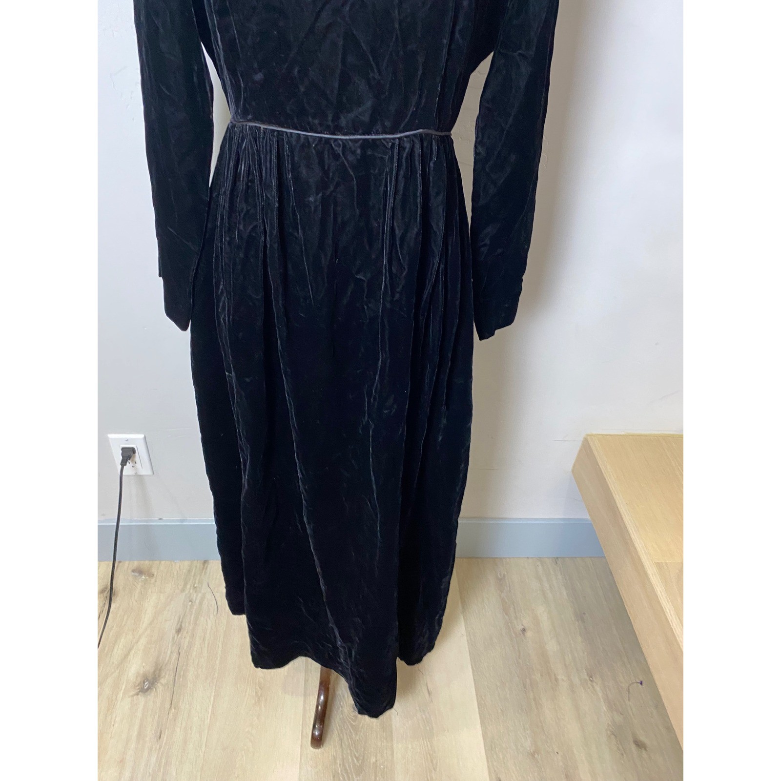 Vintage 1960s Fashions by Marilyn NY Black Velvet Mandarin Collar Maxi Dress S