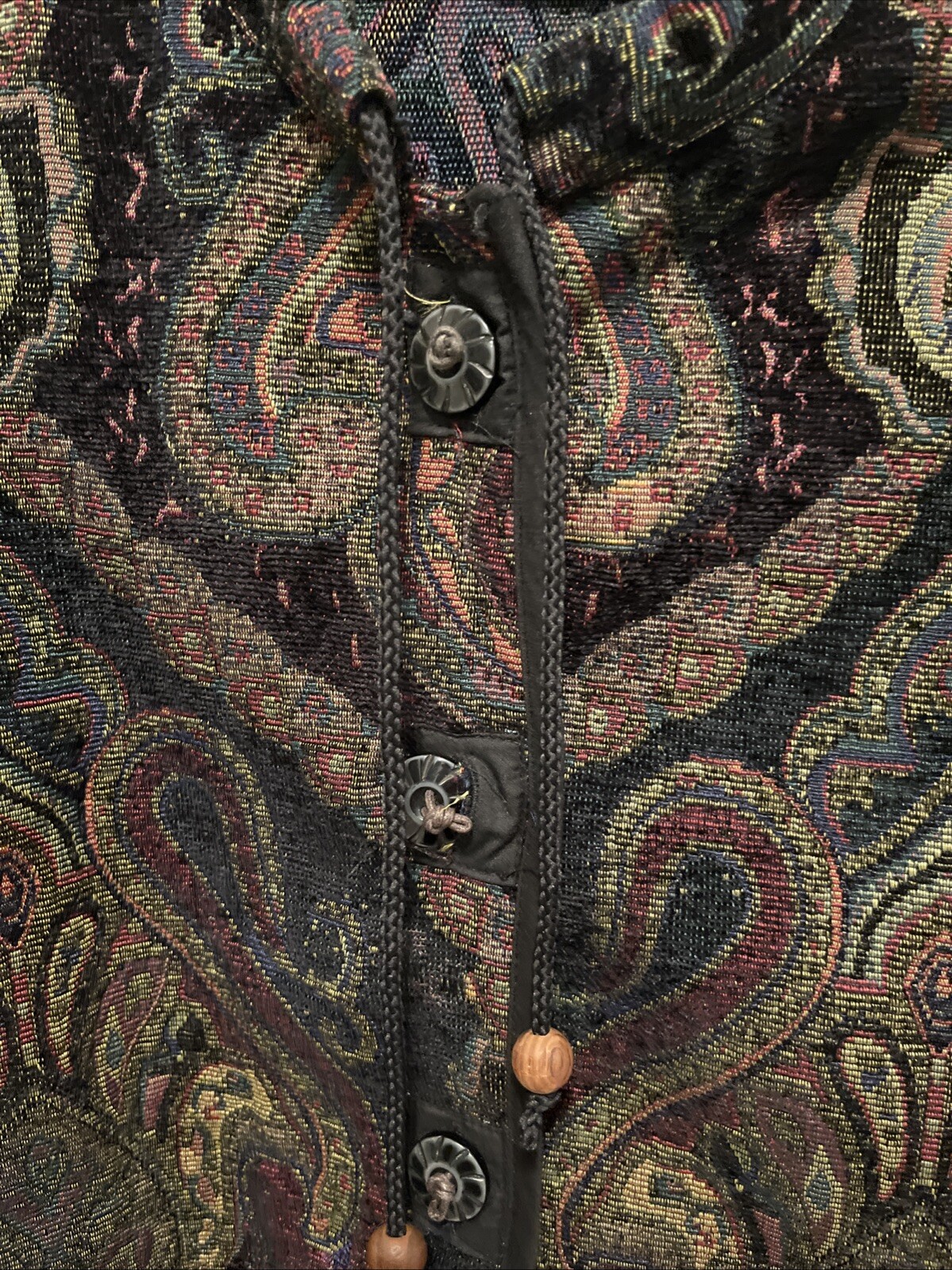 Vintage flashback Tapestry Jacket Size Medium, Tasseled Buttons