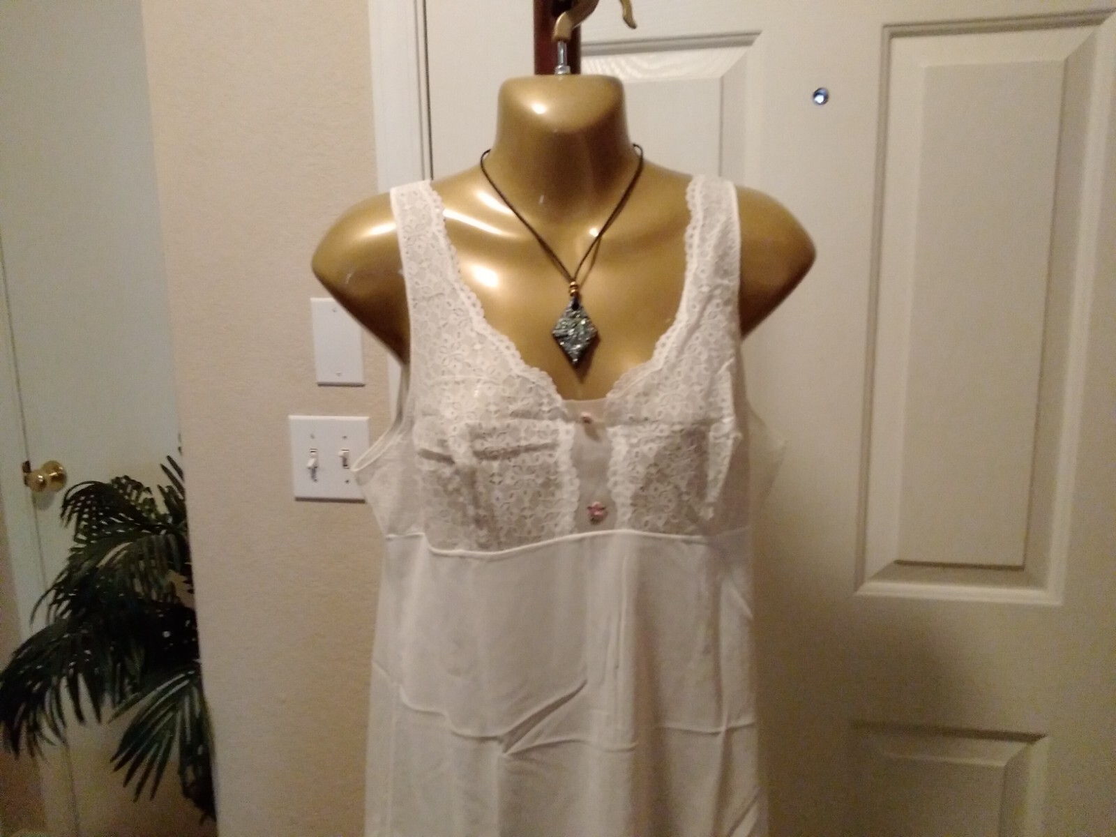 Womans Vintage Full Slip Dress Chemise European SZ L White Full Lace Bodice