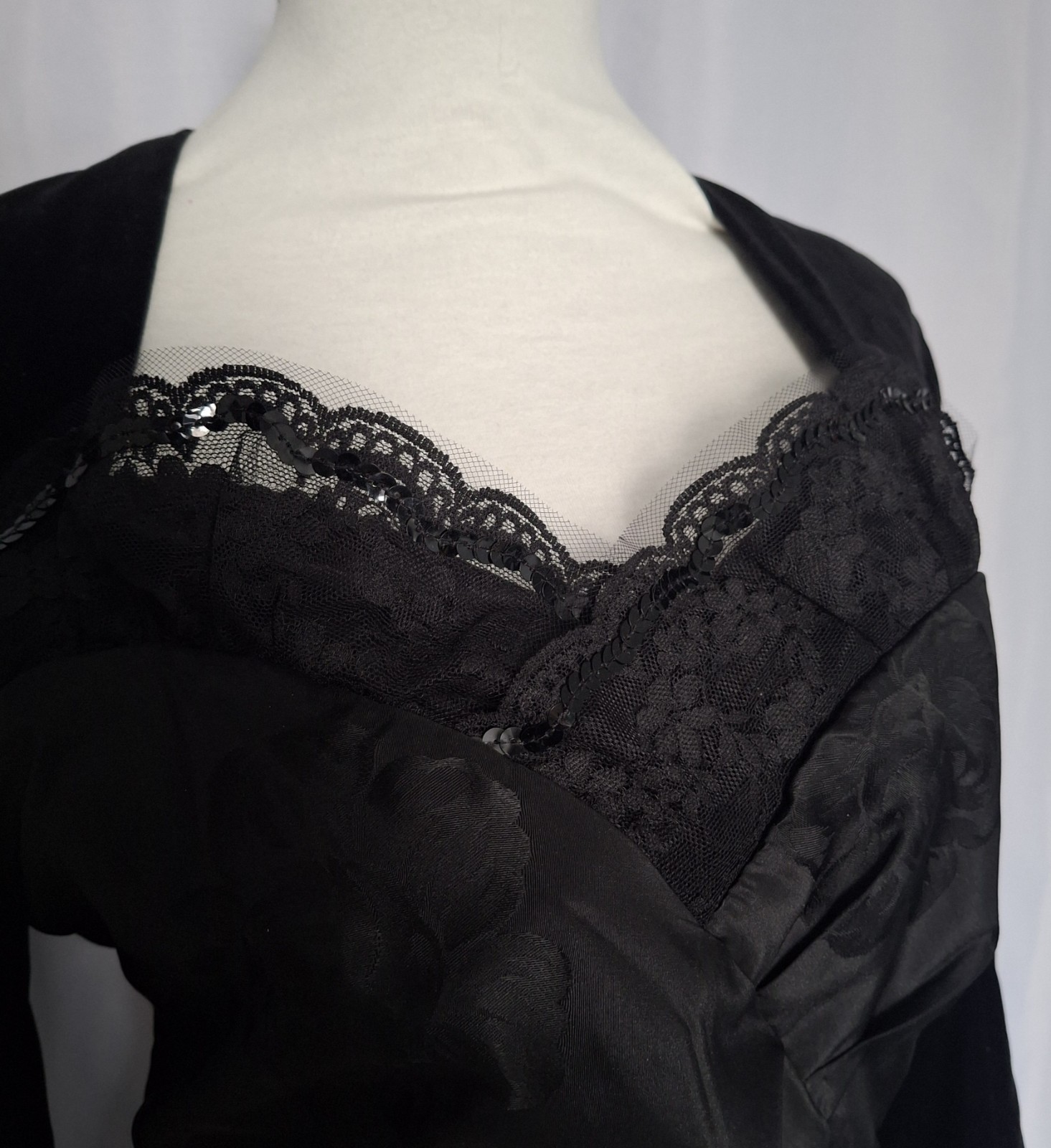 Vtg 80s Does 50s Black Tulip skirt sweetheart bust shirred waist pinup dress 12