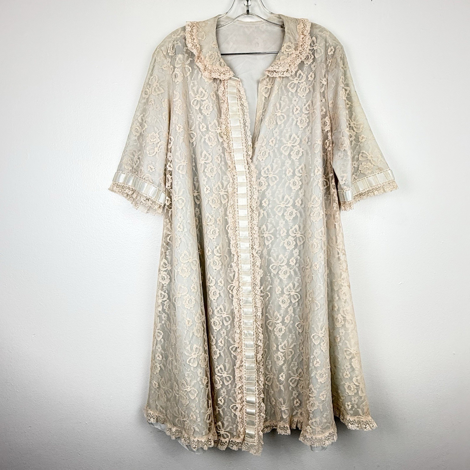 Vintage Light Blue and Cream Lace Robe by Odette Barsa